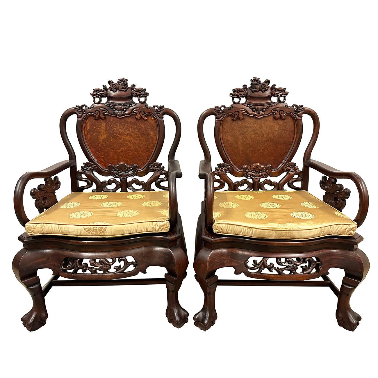 This set of gorgeous Chinese Rosewood Carved Living room Chairs and table were made during early 20th century and still maintained its original condition, very smooth to touch, full of patina. They were hand made and hand carved from solid rosewood