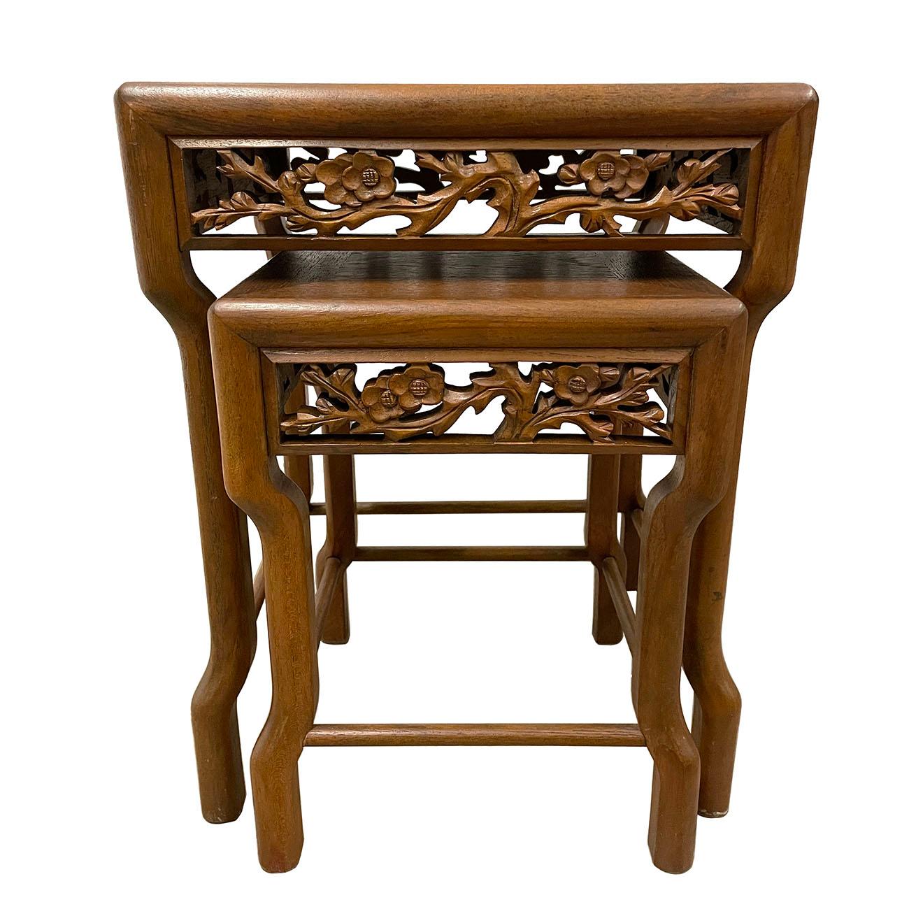 Early 20th Century Chinese Carved Teak Wood Nesting Table Set For Sale 4