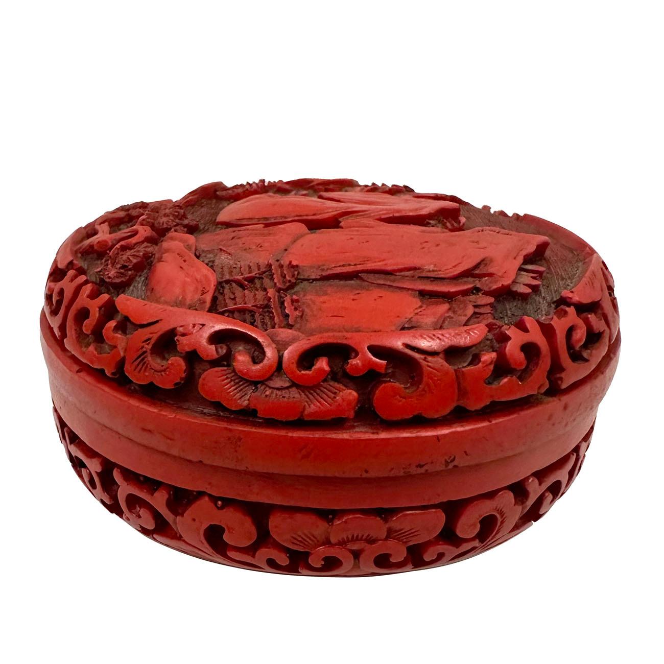 Chinese Export Early 20th Century Chinese Cinnabar Circular jewelry Box