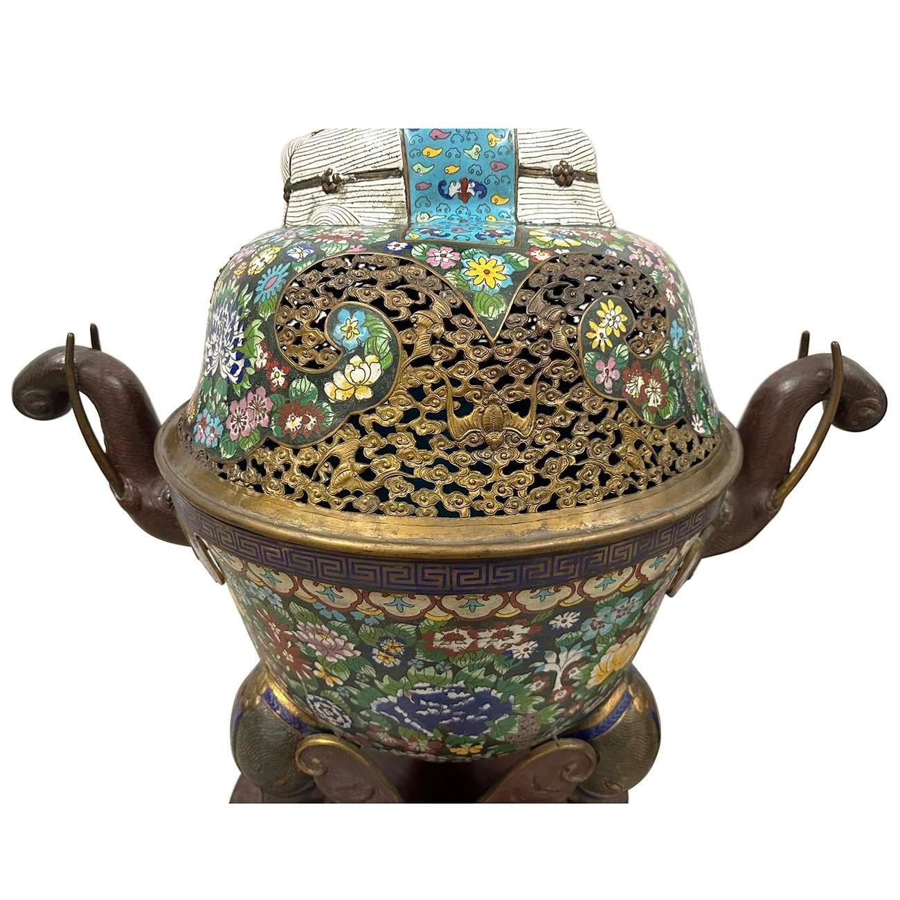 Early 20th Century Chinese Cloisonne Enameled Tripod Censor/Incense Burner For Sale 7