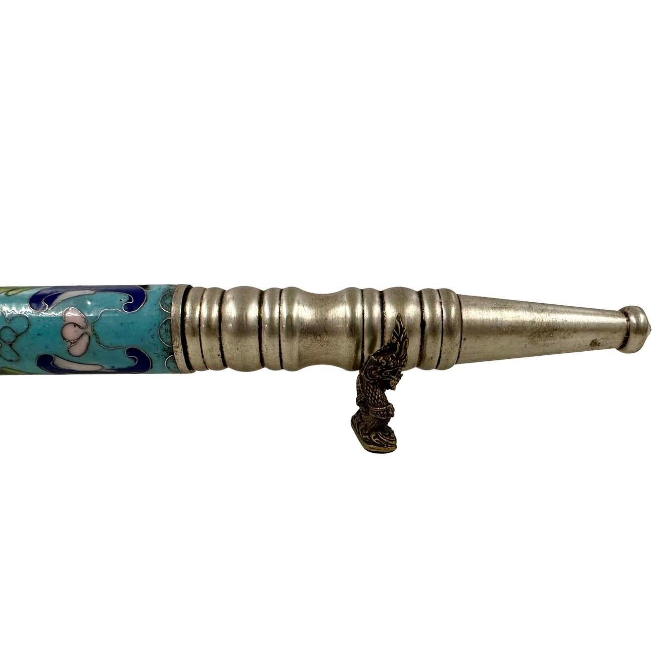 Early 20th Century Chinese Cloisonne Smoking Pipe In Good Condition For Sale In Pomona, CA