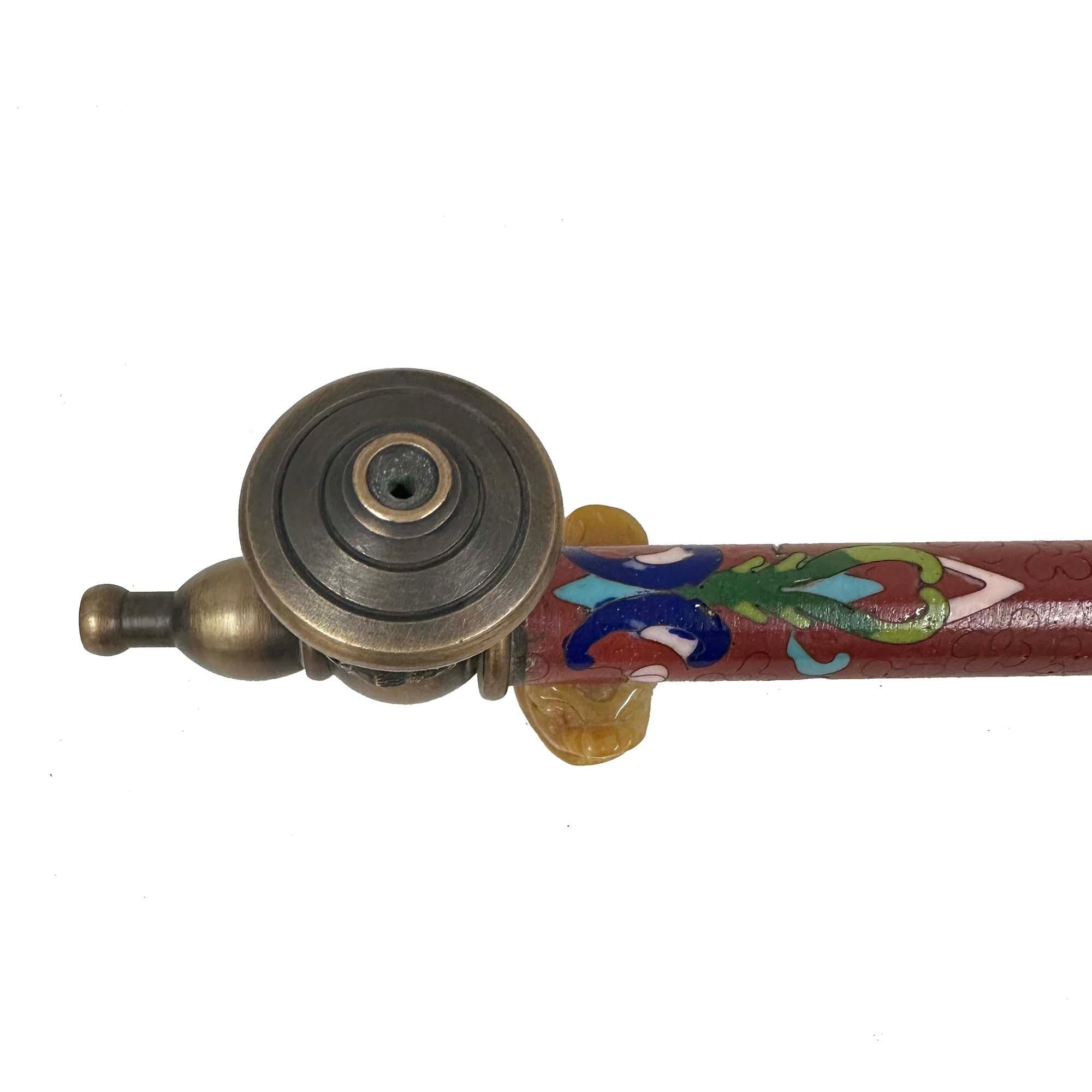 XX secolo Early 20th Century Chinese Cloisonne Smoking Pipe in vendita