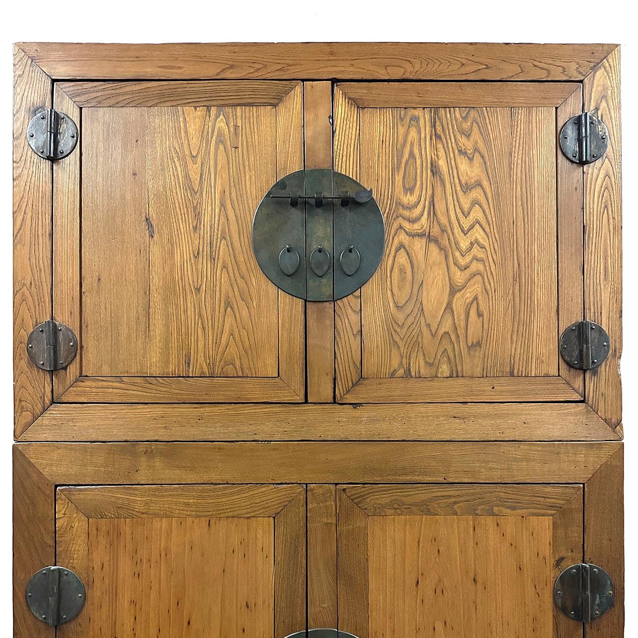 Early 20th Century Chinese Compound Wedding Armoire/Wardrobe In Good Condition For Sale In Pomona, CA
