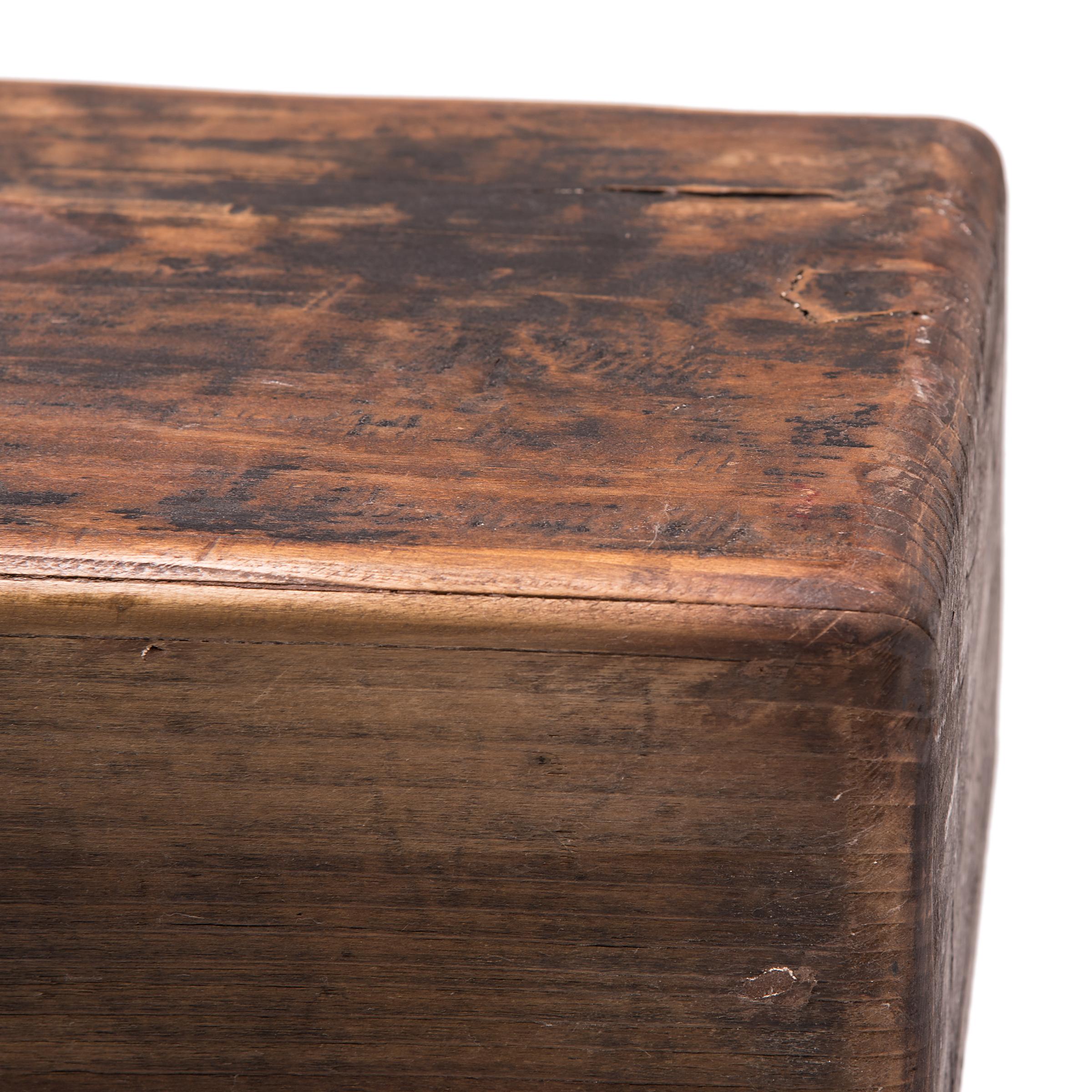 Early 20th Century Chinese Courtyard Door Bench 1