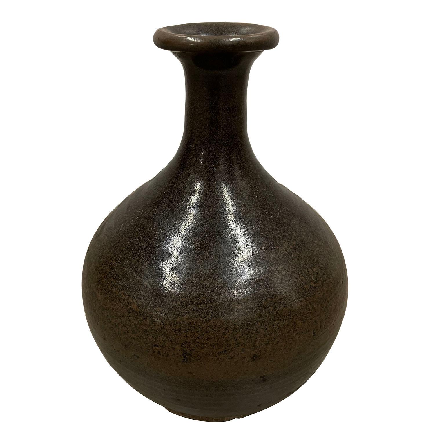 Glazed Early 20th Century Chinese Dark Brown Glaze Pottery Urn/Vase For Sale