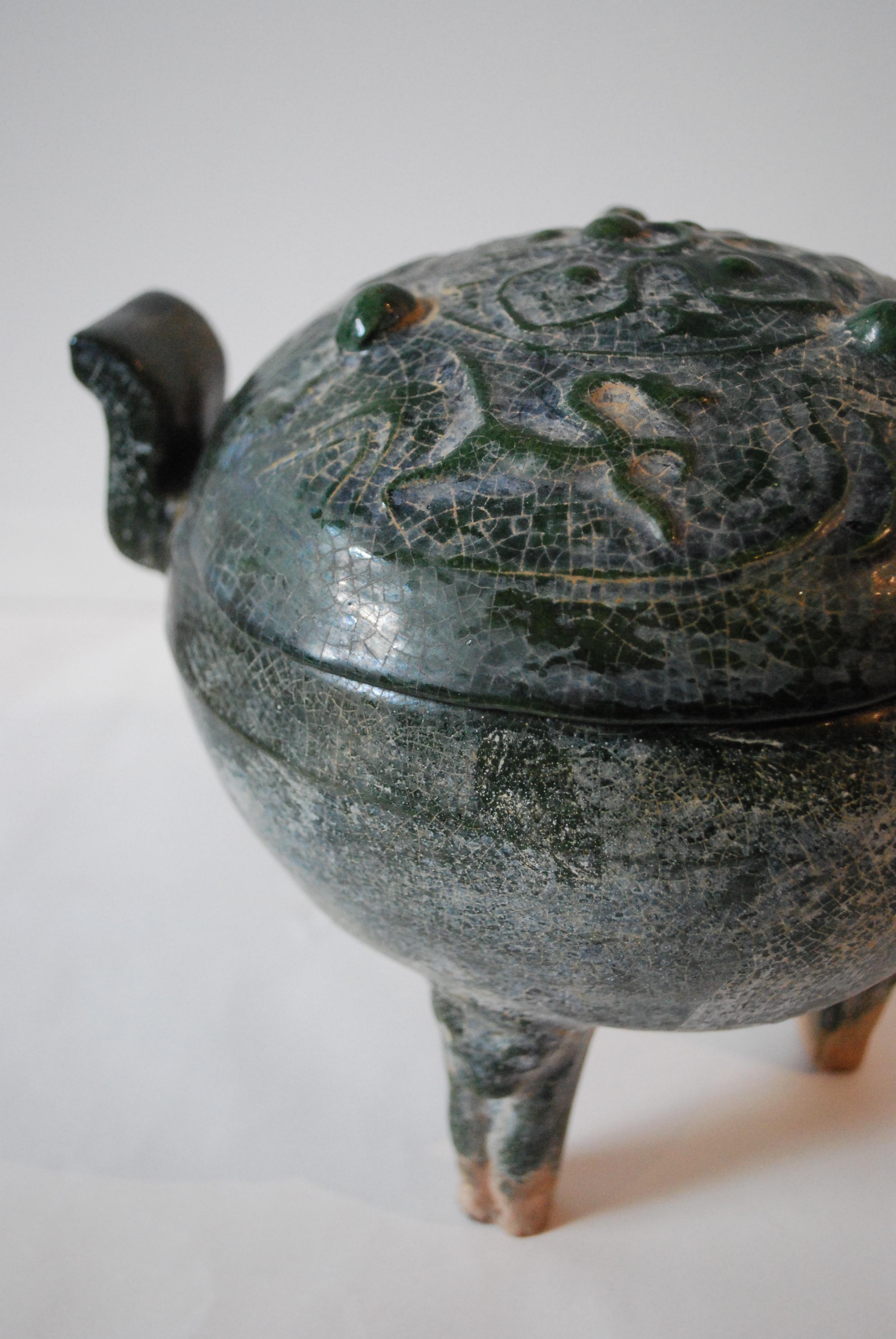 Early 20th century Chinese ding, ritual food vessel.