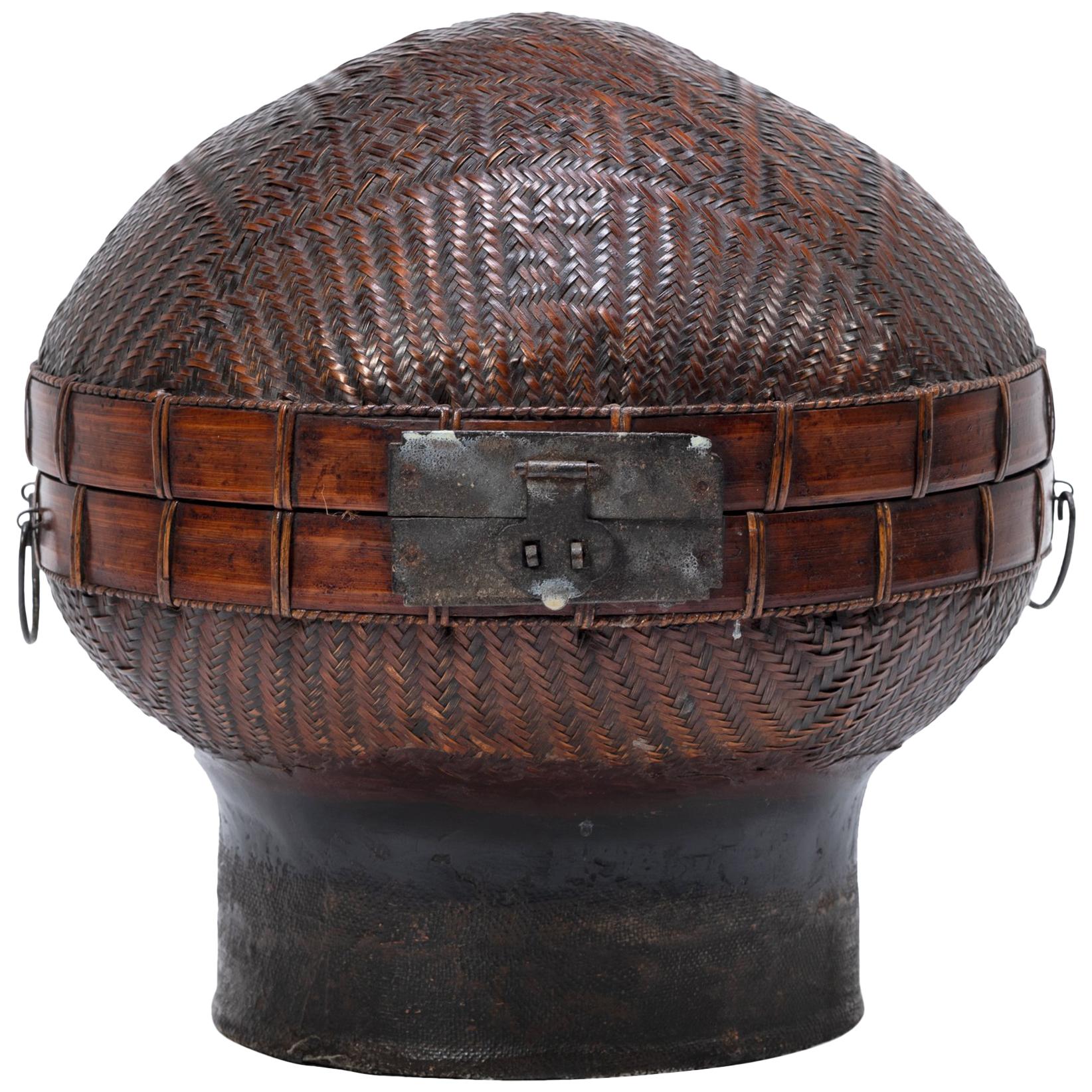 Early 20th Century Chinese Double Happiness Hat Box