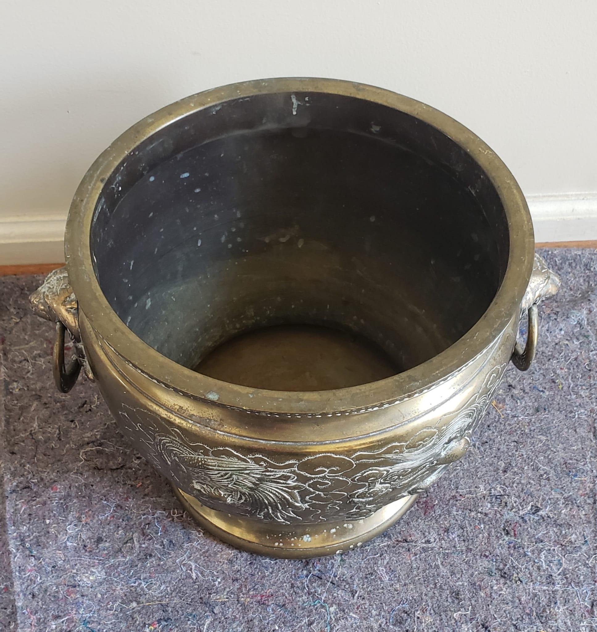Early 20th Century Chinese Etched Brass Jardiniere For Sale 3
