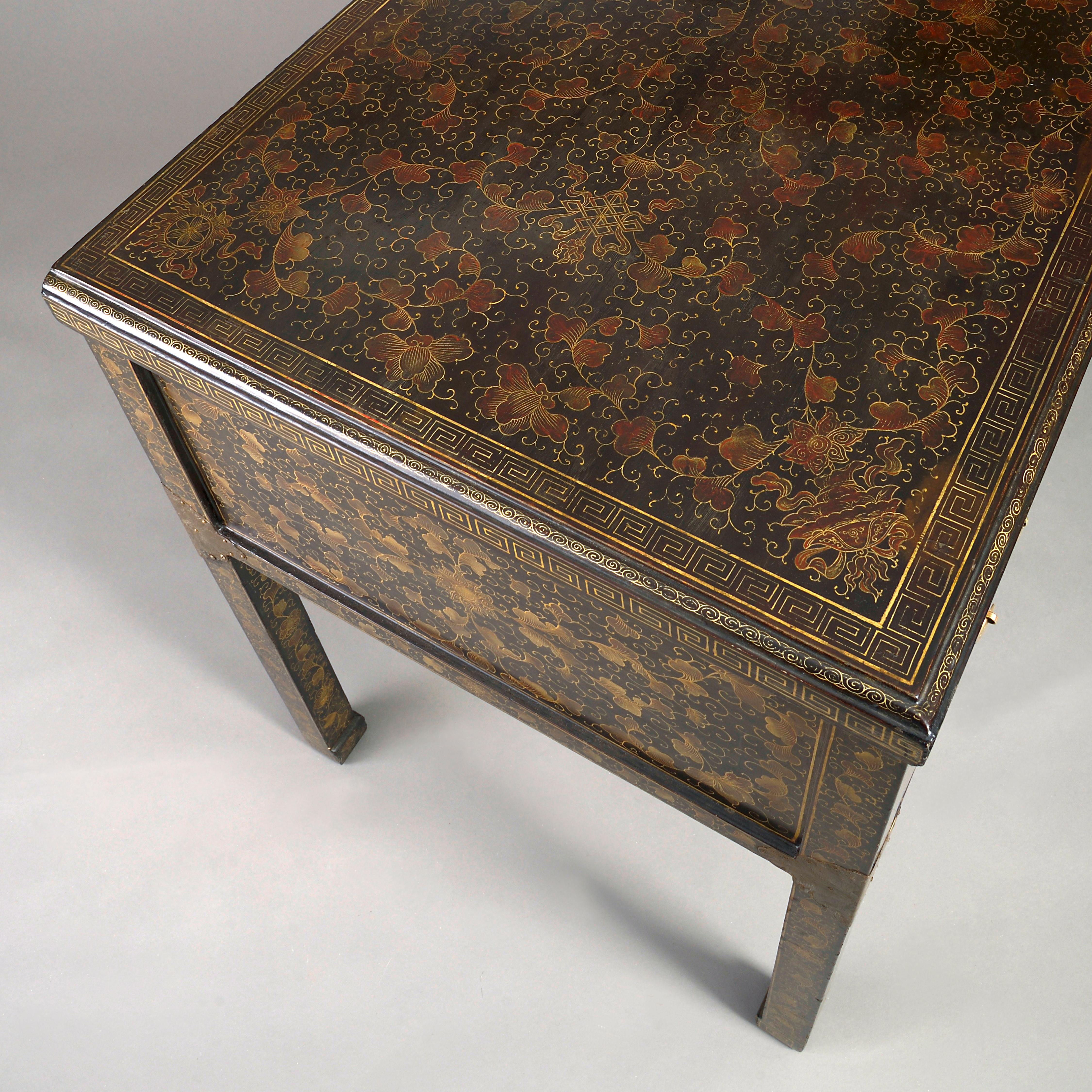 Early 20th Century Chinese Export Black Lacquer Desk 1