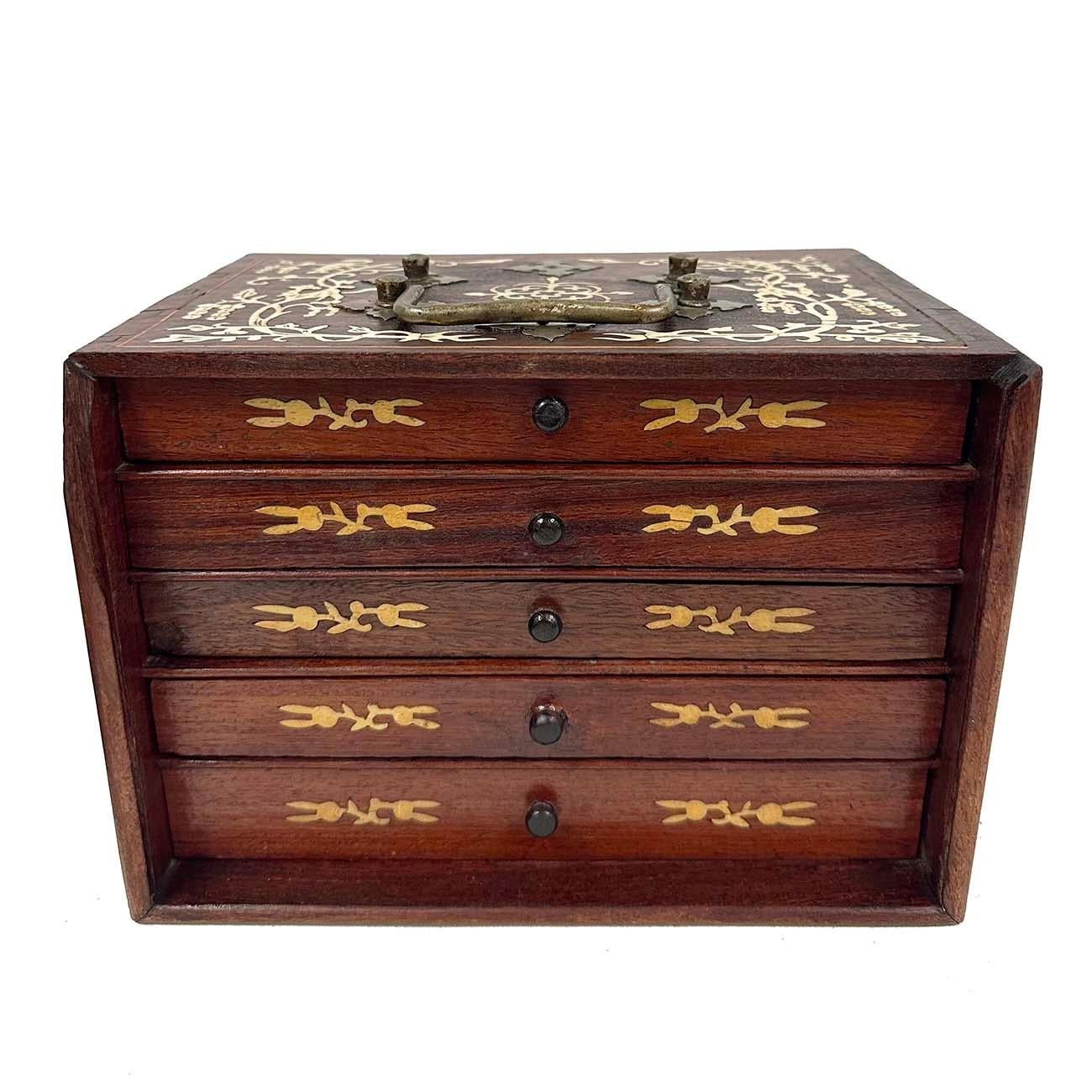 Hand-Carved Early 20th Century Chinese Export Mah-Jong Game Set