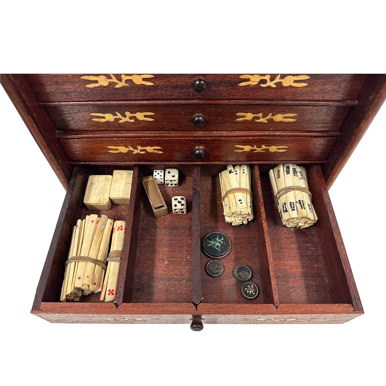 Bone Early 20th Century Chinese Export Mah-Jong Game Set