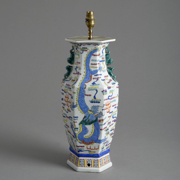 Early 20th Century Chinese Export Porcelain Dragon Vase Lamp For Sale