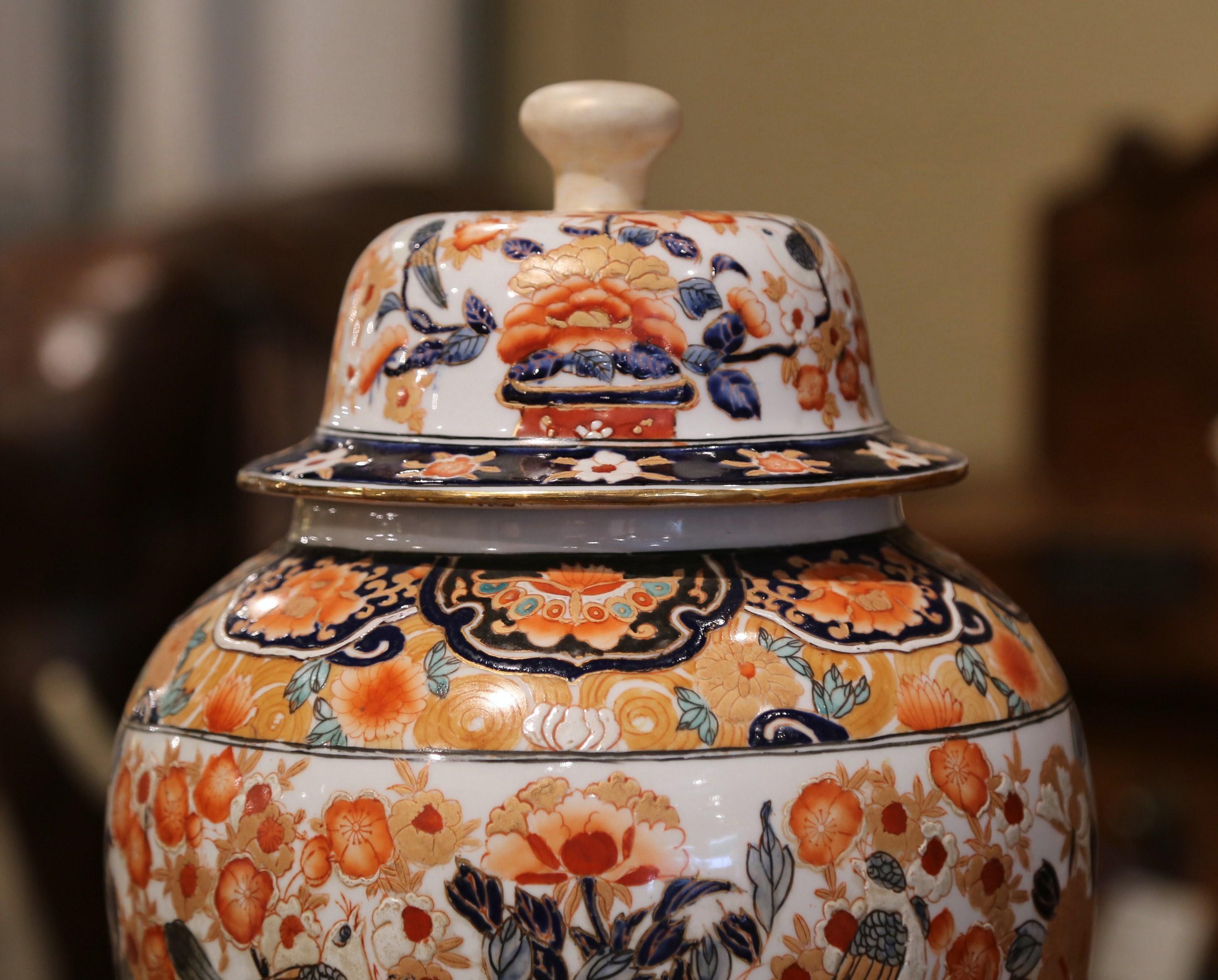 Hand-Painted Early 20th Century Chinese Export Porcelain Ginger Jar with Lid
