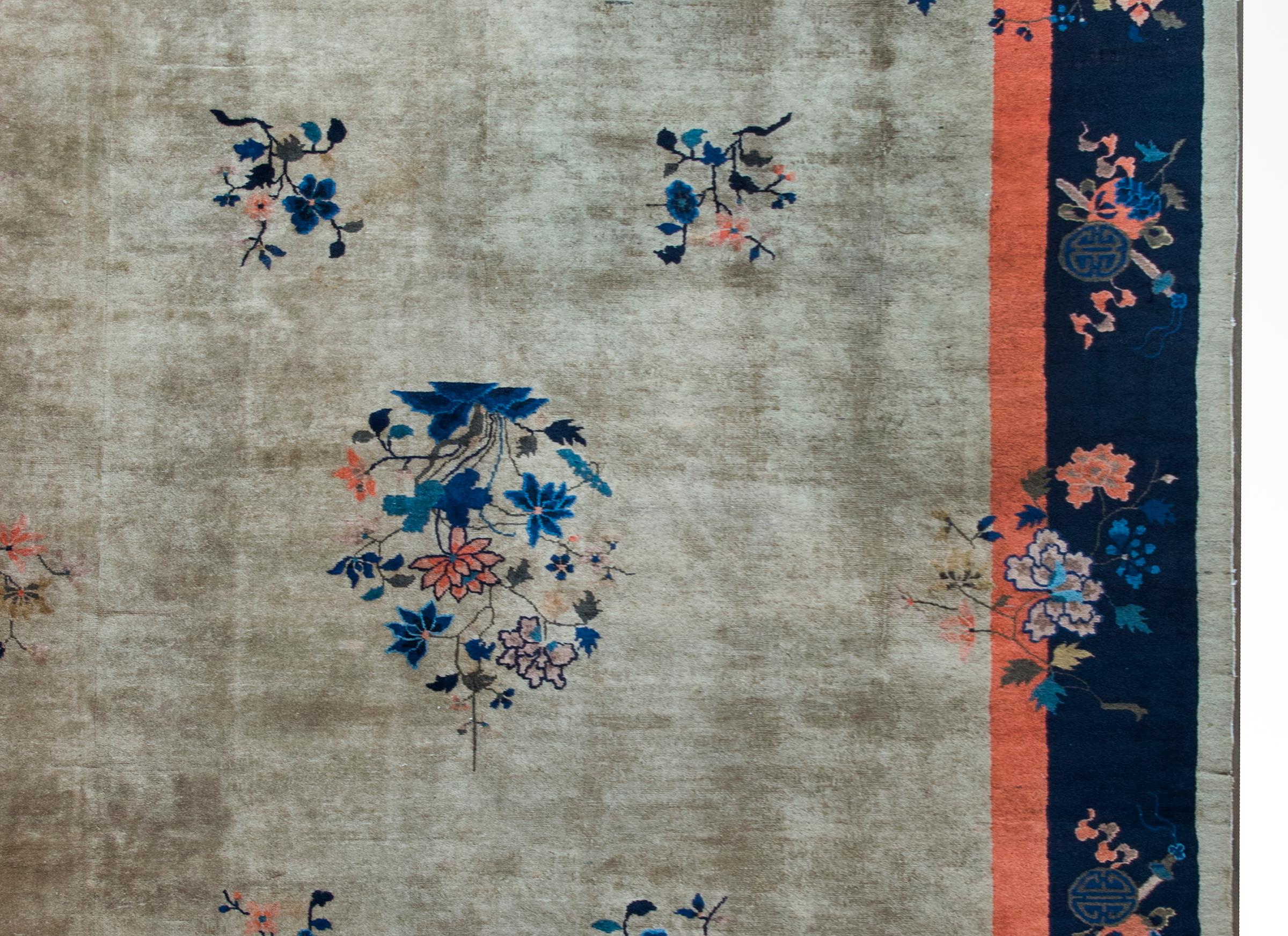 Early 20th Century Chinese Feti Rug  For Sale 1