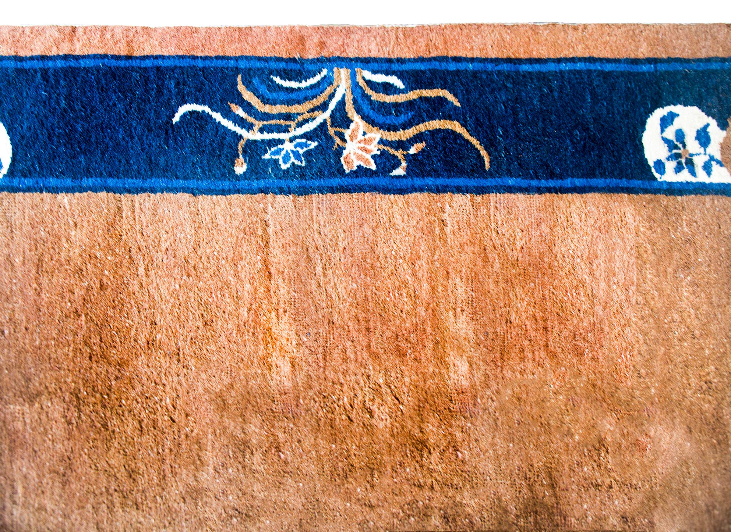 Early 20th Century, Chinese Feti Rug In Good Condition For Sale In Chicago, IL