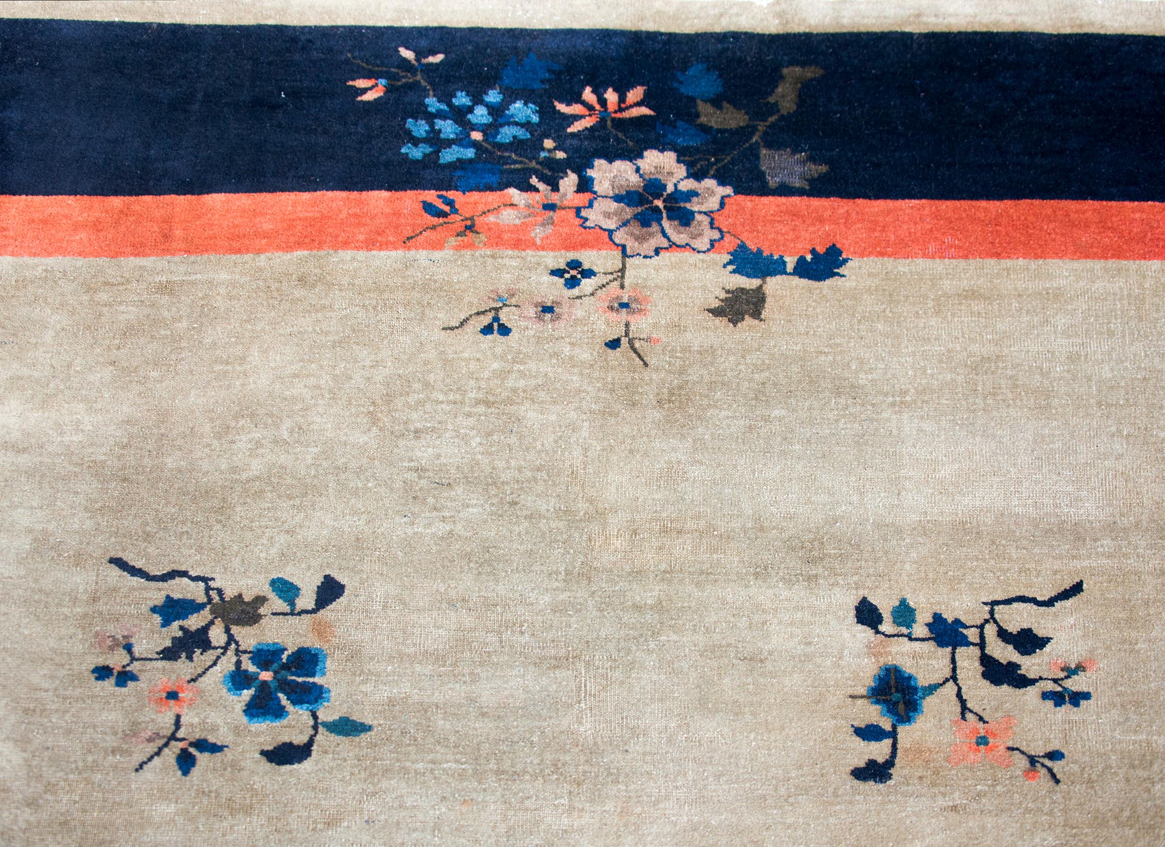 Early 20th Century Chinese Feti Rug  For Sale 4