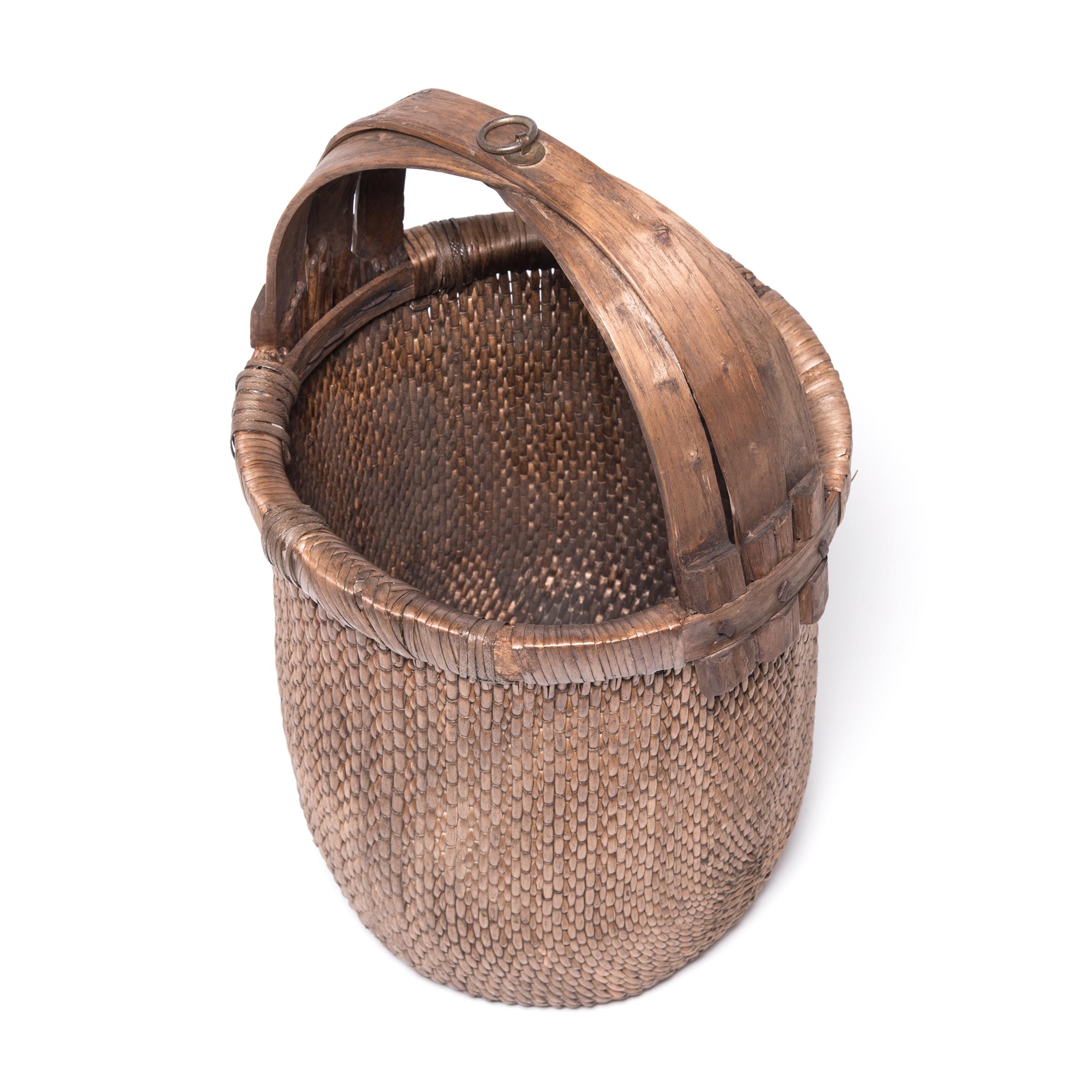 Early 20th Century Chinese Fisherman's Basket In Good Condition In Chicago, IL