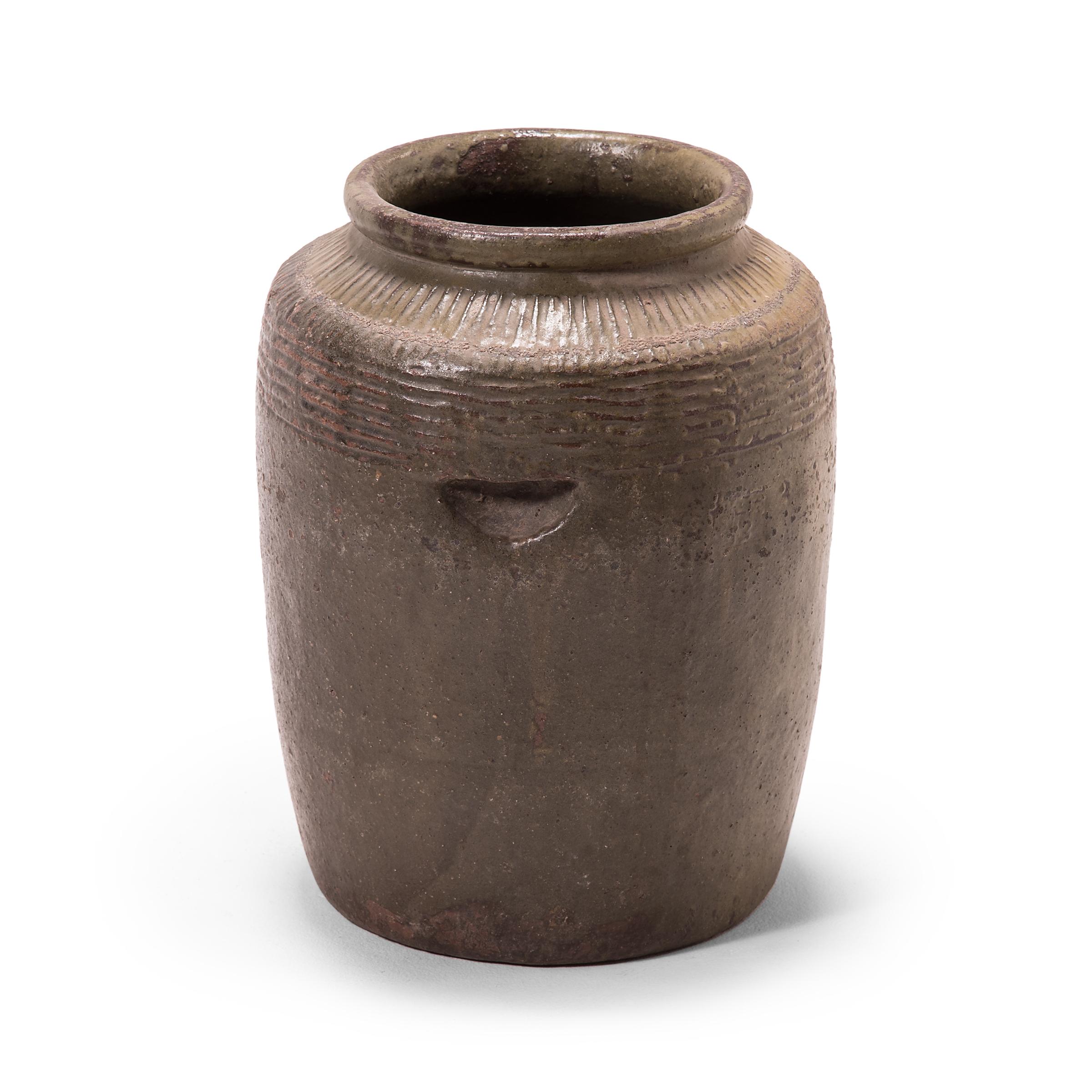 Chinese Glazed Pickling Pot, c. 1900 In Good Condition For Sale In Chicago, IL
