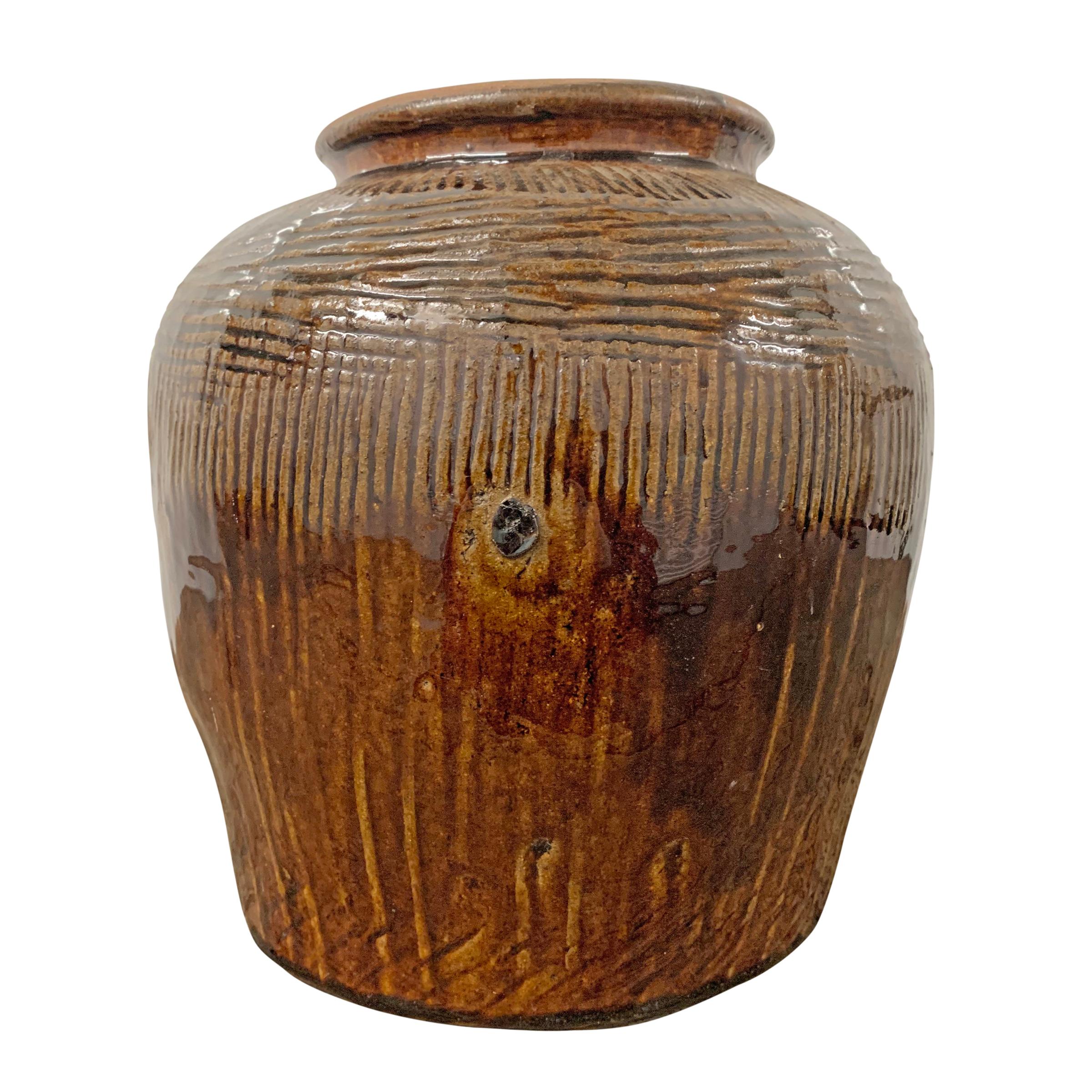 Ceramic Early 20th Century Chinese Glazed Pot
