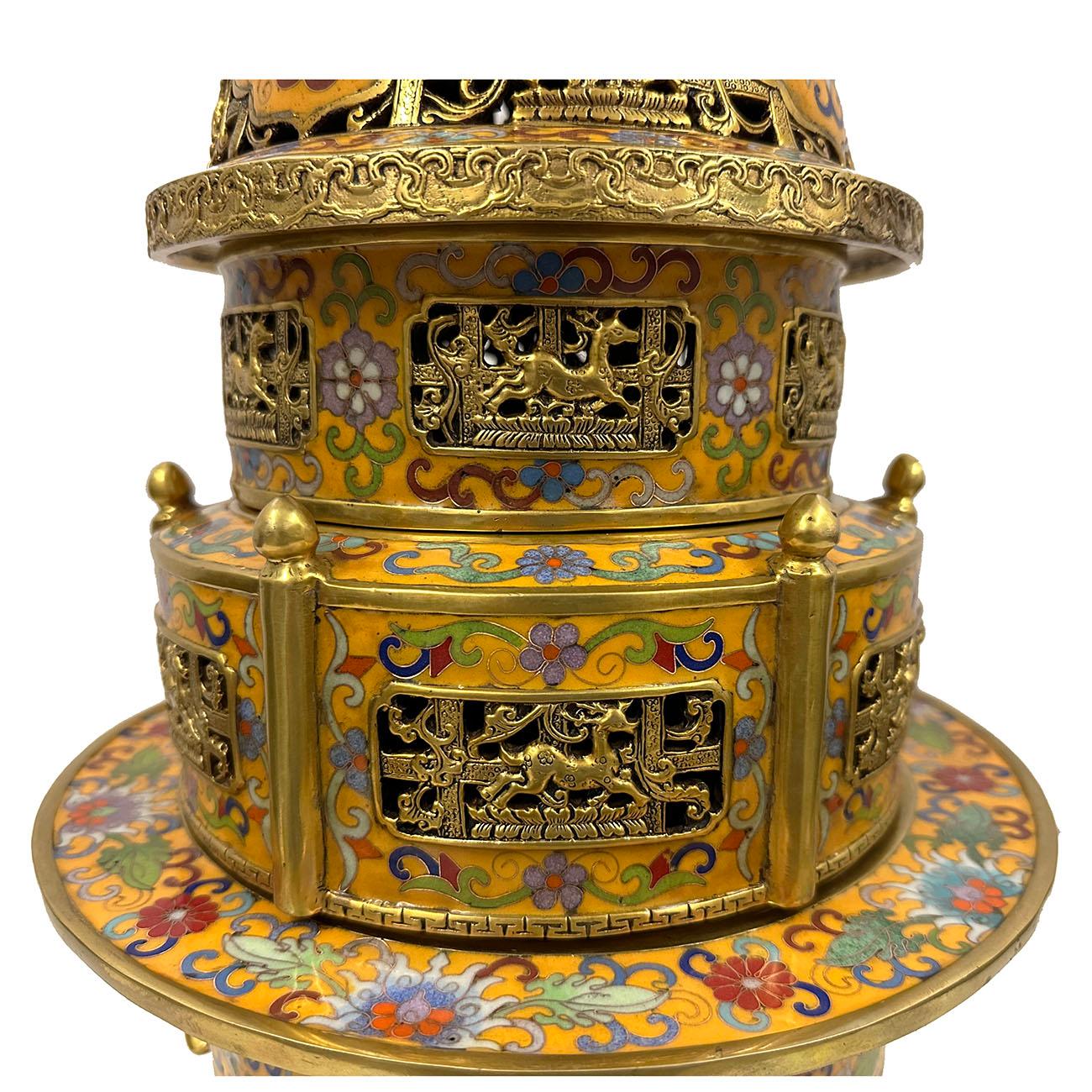 Bruciatore d'incenso a forma di drago Cloisonne cinese dei primi anni del XX secolo in vendita 2