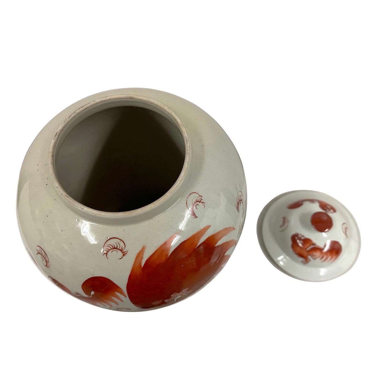 Early 20th Century Chinese Hand Painted FooDog Ginger Jar For Sale 2