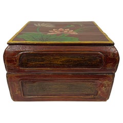 Early 20th-Century Chinese Hand Painted Wooden Jewelry/Fruit Box