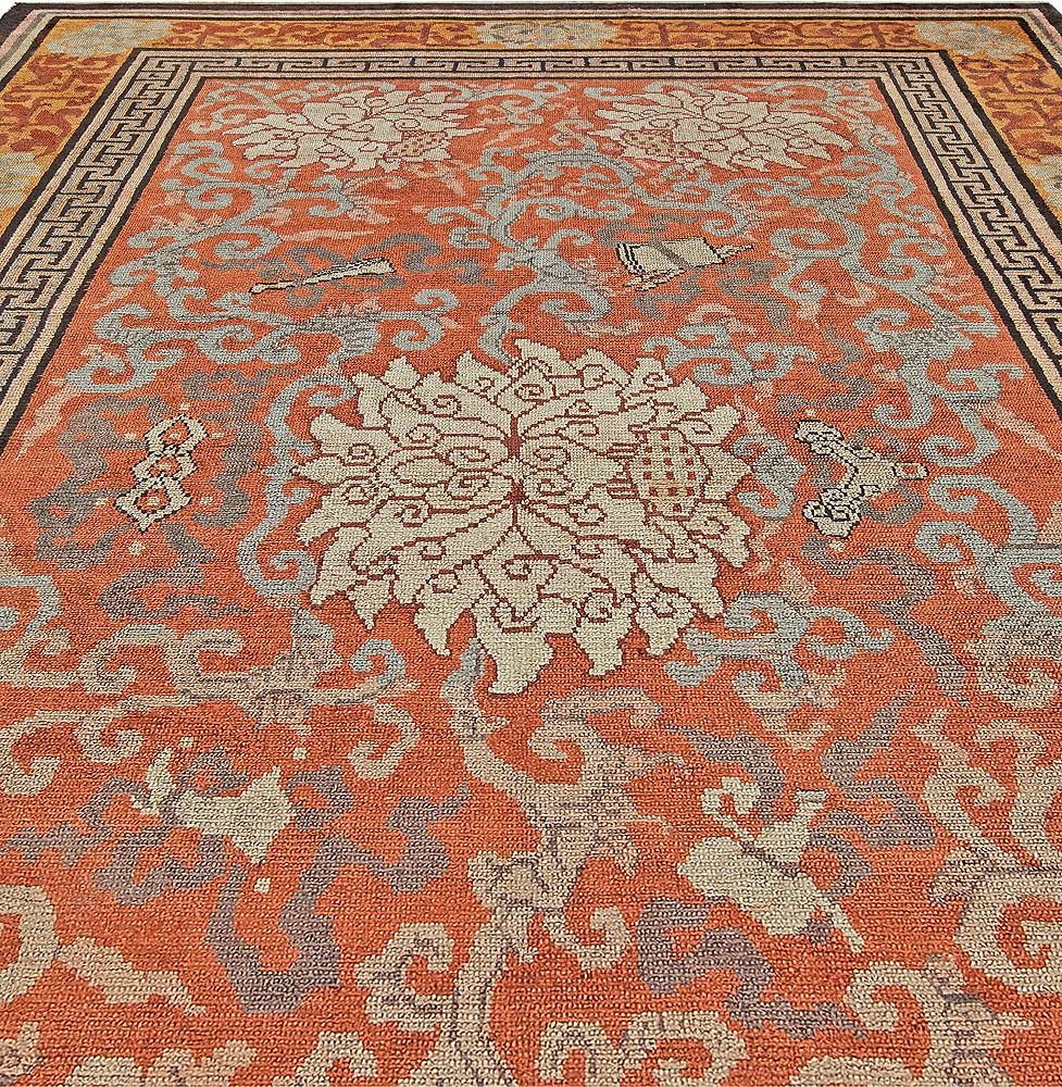 Hand-Knotted Early 20th Century Chinese Handmade Silk Rug For Sale