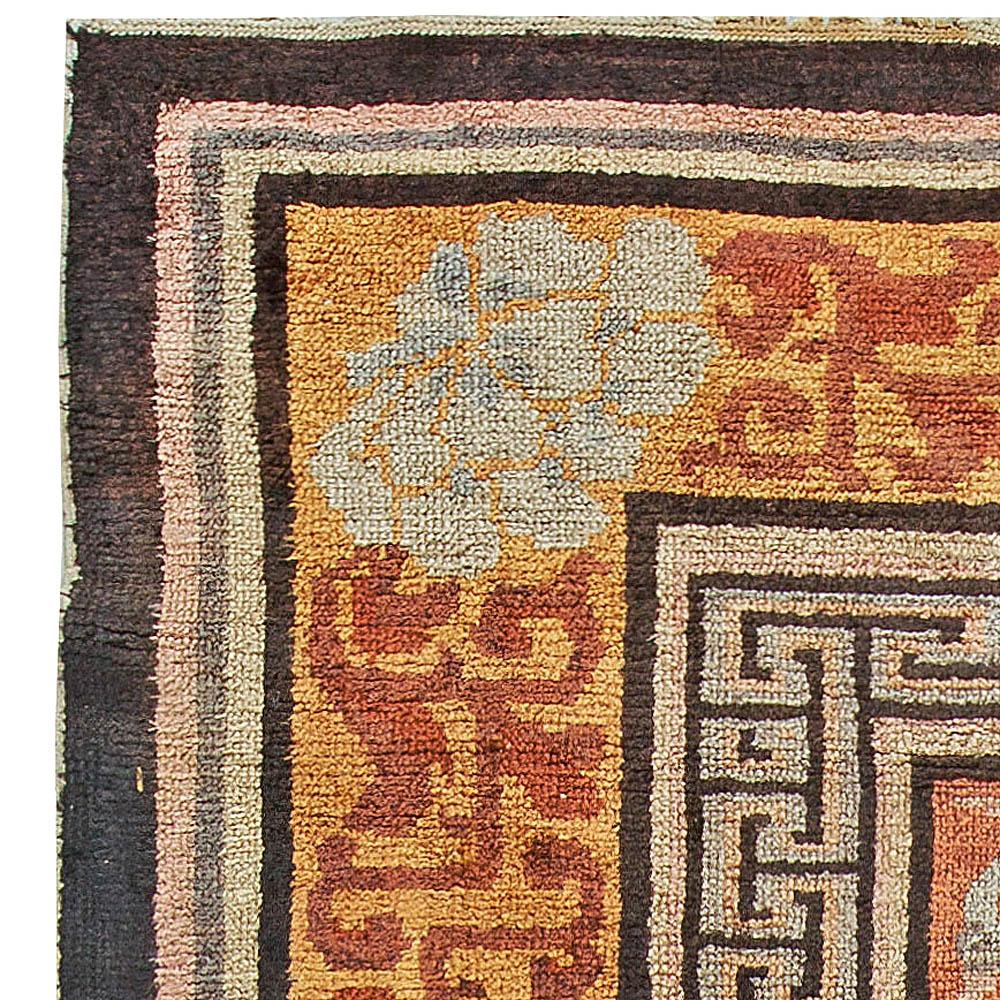 Doris Leslie Blau Early 20th Century Chinese Handmade Silk Rug In Good Condition For Sale In New York, NY
