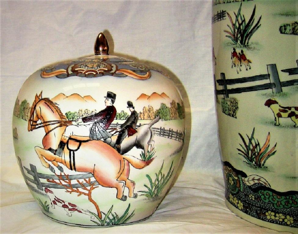 Early 20th Century Chinese Hunt Scene Floor Vase and Lidded Urns In Excellent Condition In Dallas, TX