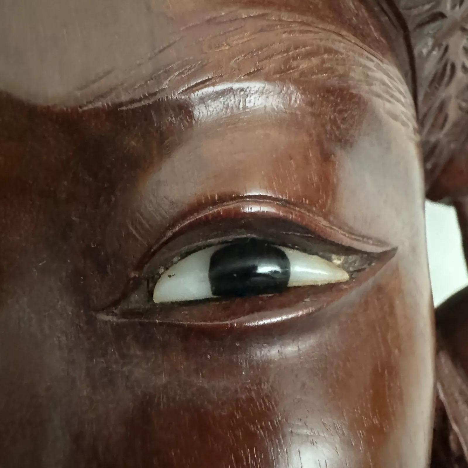 Chinoiserie Early 20th century Chinese ironwood mask representing a wise man For Sale
