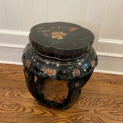 Early 20th Century Chinese Lacquered Carved Wood Drum Table