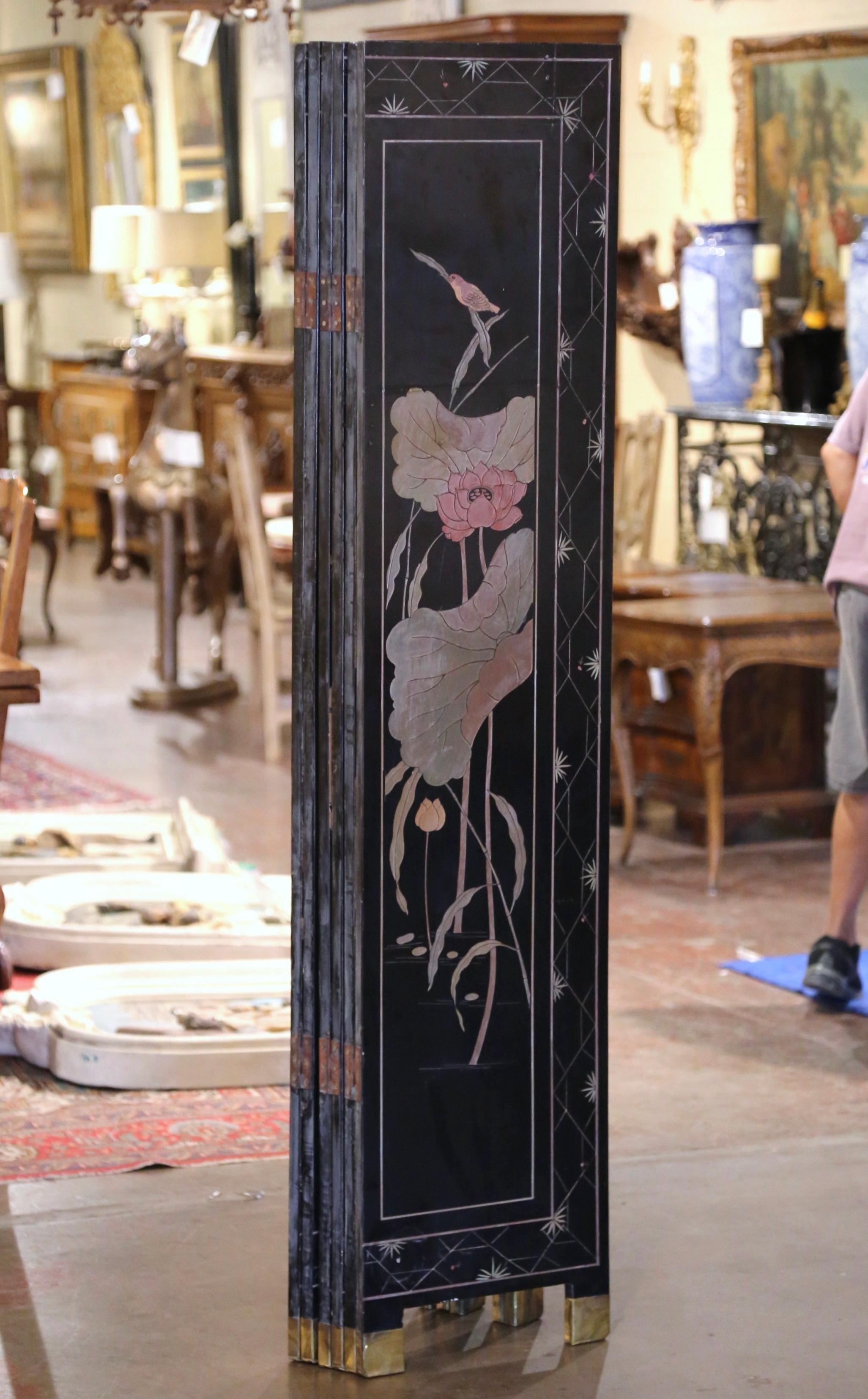 Early 20th Century Chinese Lacquered Ebonized Six-Panel Decorative Screen For Sale 7