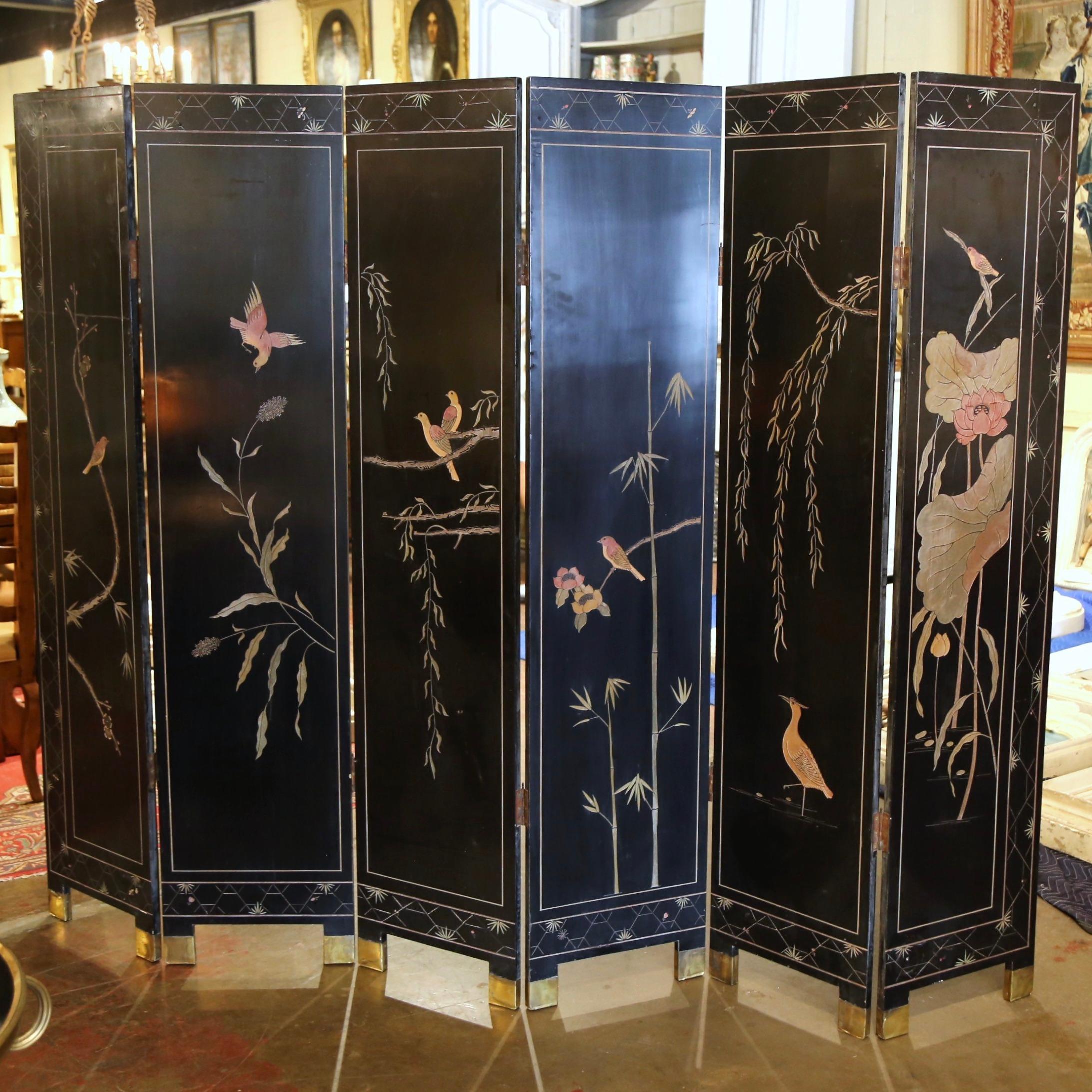 Early 20th Century Chinese Lacquered Ebonized Six-Panel Decorative Screen For Sale 2