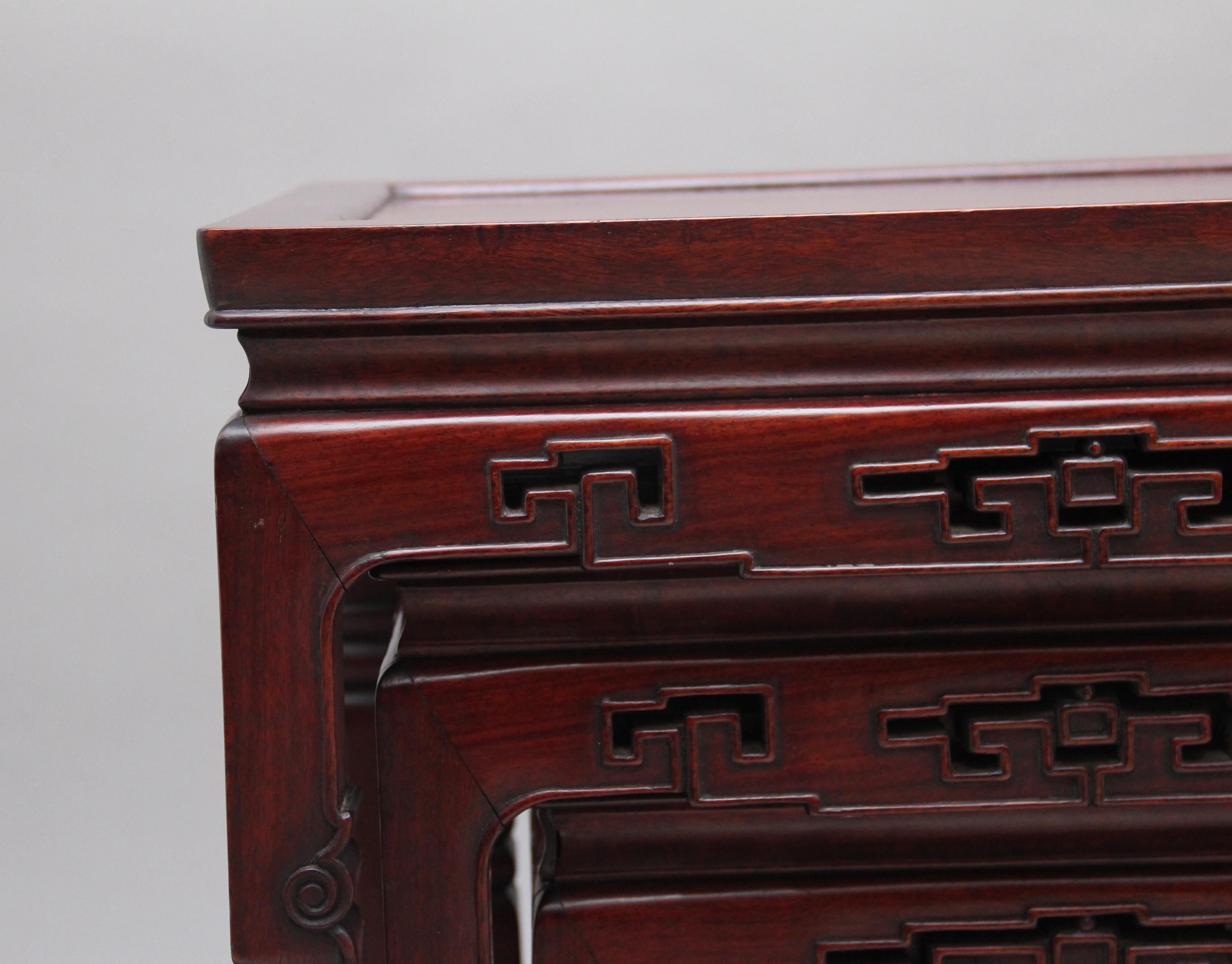 Early 20th Century Chinese Nest of Tables For Sale 6