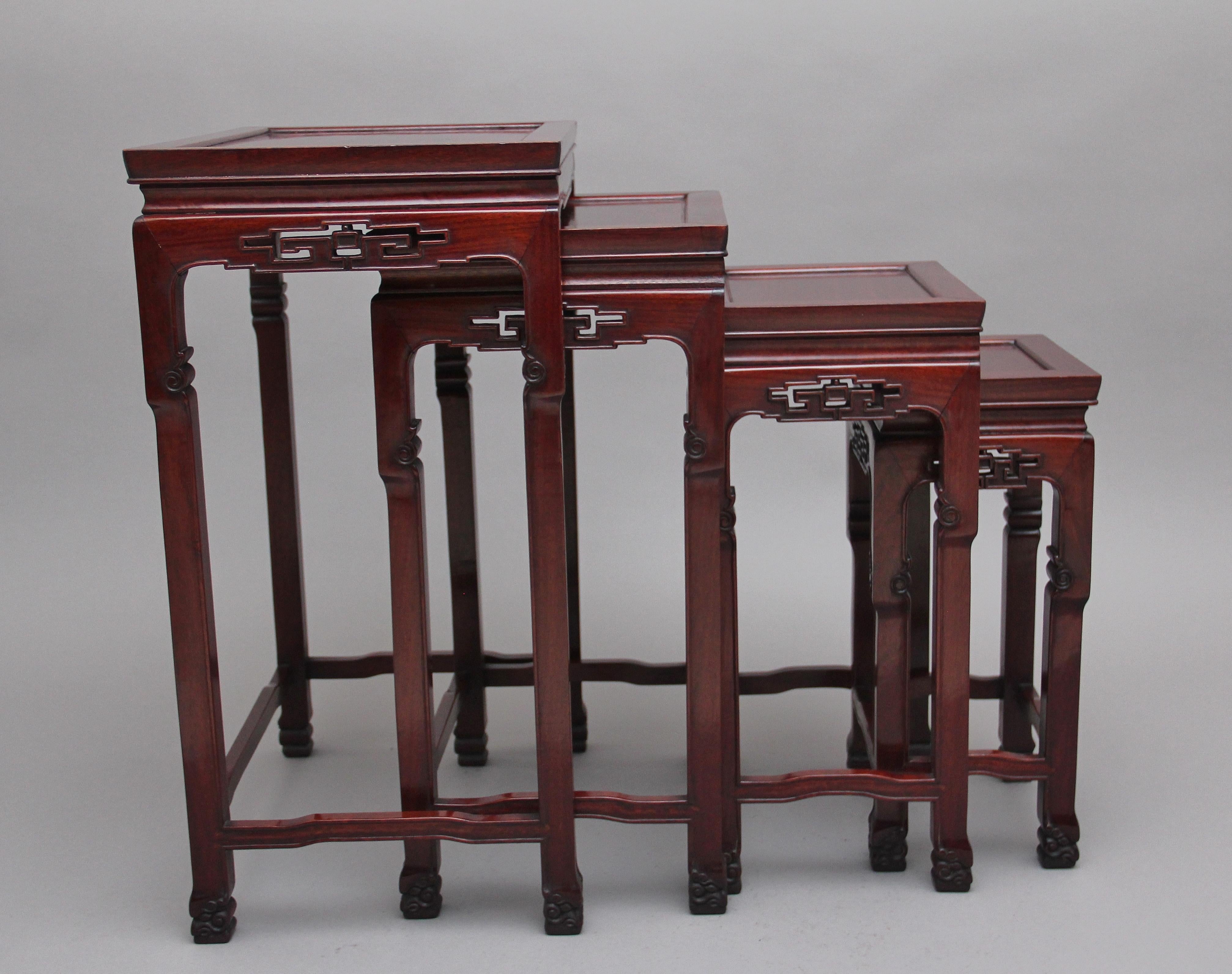 Early 20th Century Chinese Nest of Tables In Good Condition For Sale In Martlesham, GB
