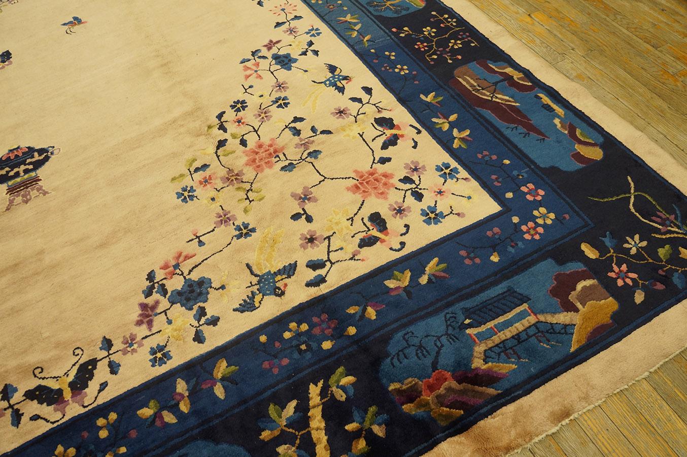Early 20th Century Chinese Peking Carpet ( 10' x 15' 6'' - 305 x 472 cm ) For Sale 7
