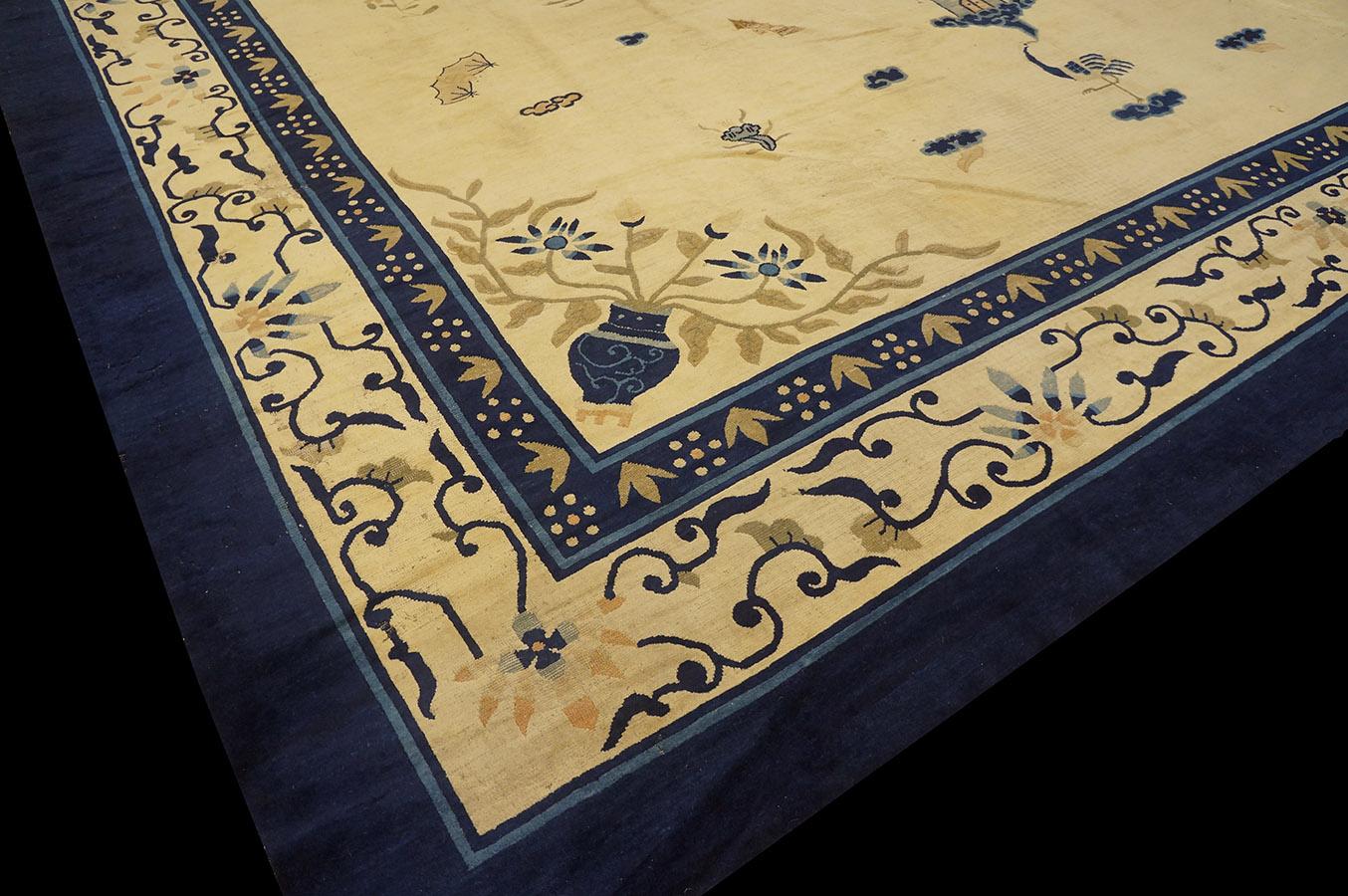 Early 20th Century Chinese Peking Carpet ( 13'10'' x 17'4'' - 422 x 528 ) For Sale 6