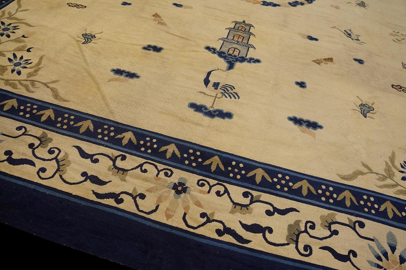 Early 20th Century Chinese Peking Carpet ( 13'10'' x 17'4'' - 422 x 528 ) For Sale 8