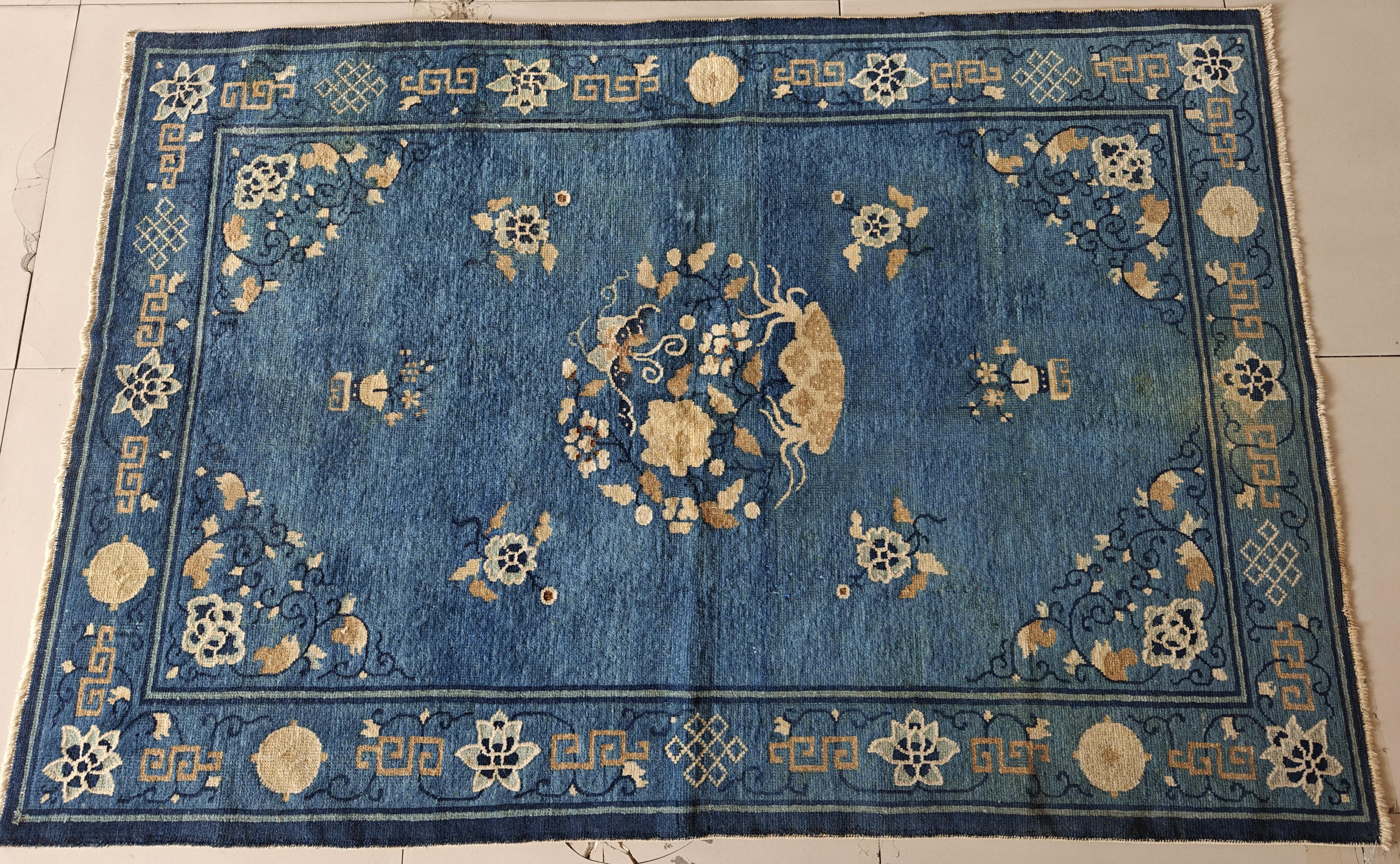 Alfombra china de Pekín de principios del siglo XX ( 4' x 5'10'' - 122 x 178 ) en venta 6