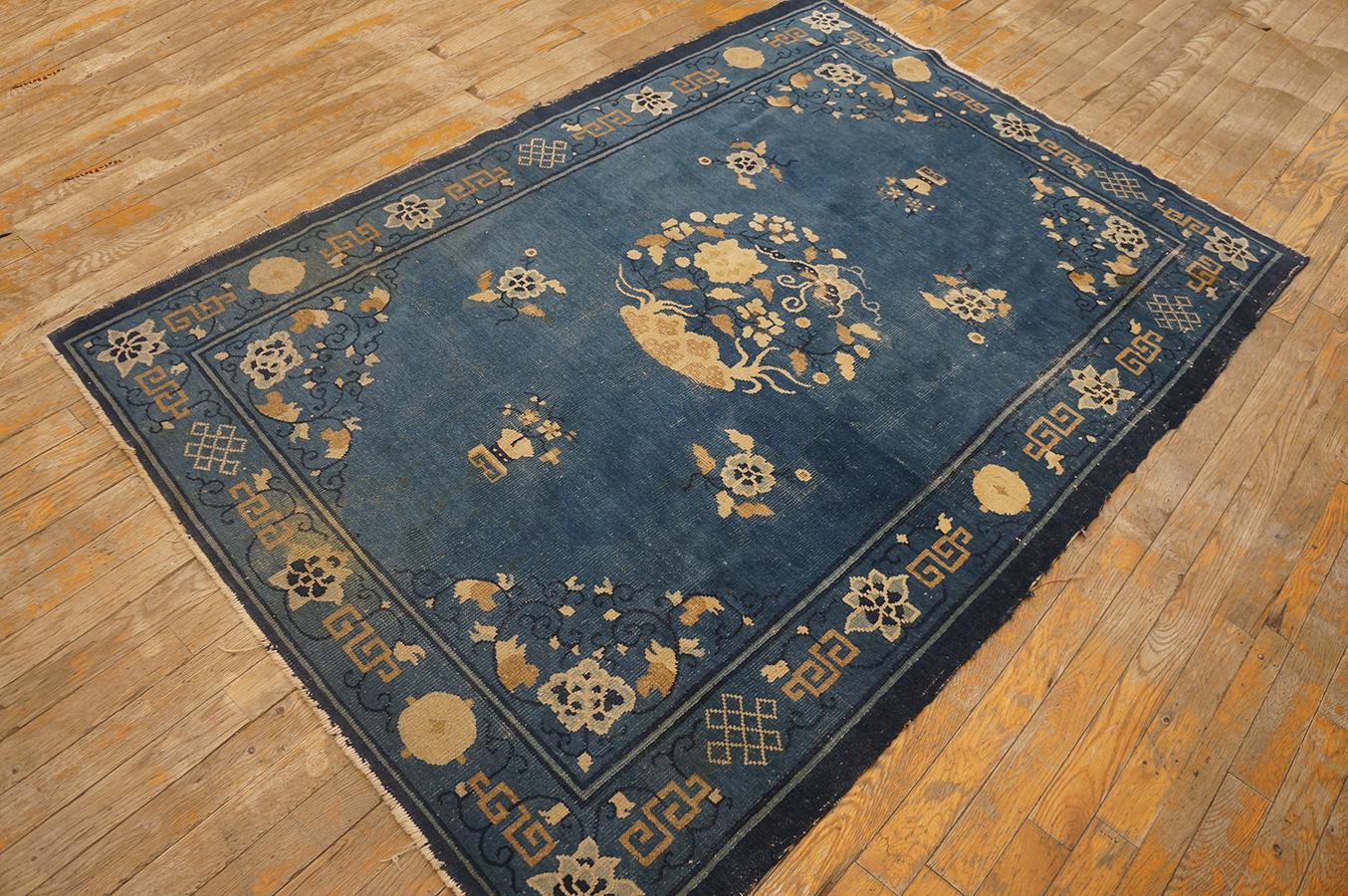 Alfombra china de Pekín de principios del siglo XX ( 4' x 5'10'' - 122 x 178 ) Chino en venta