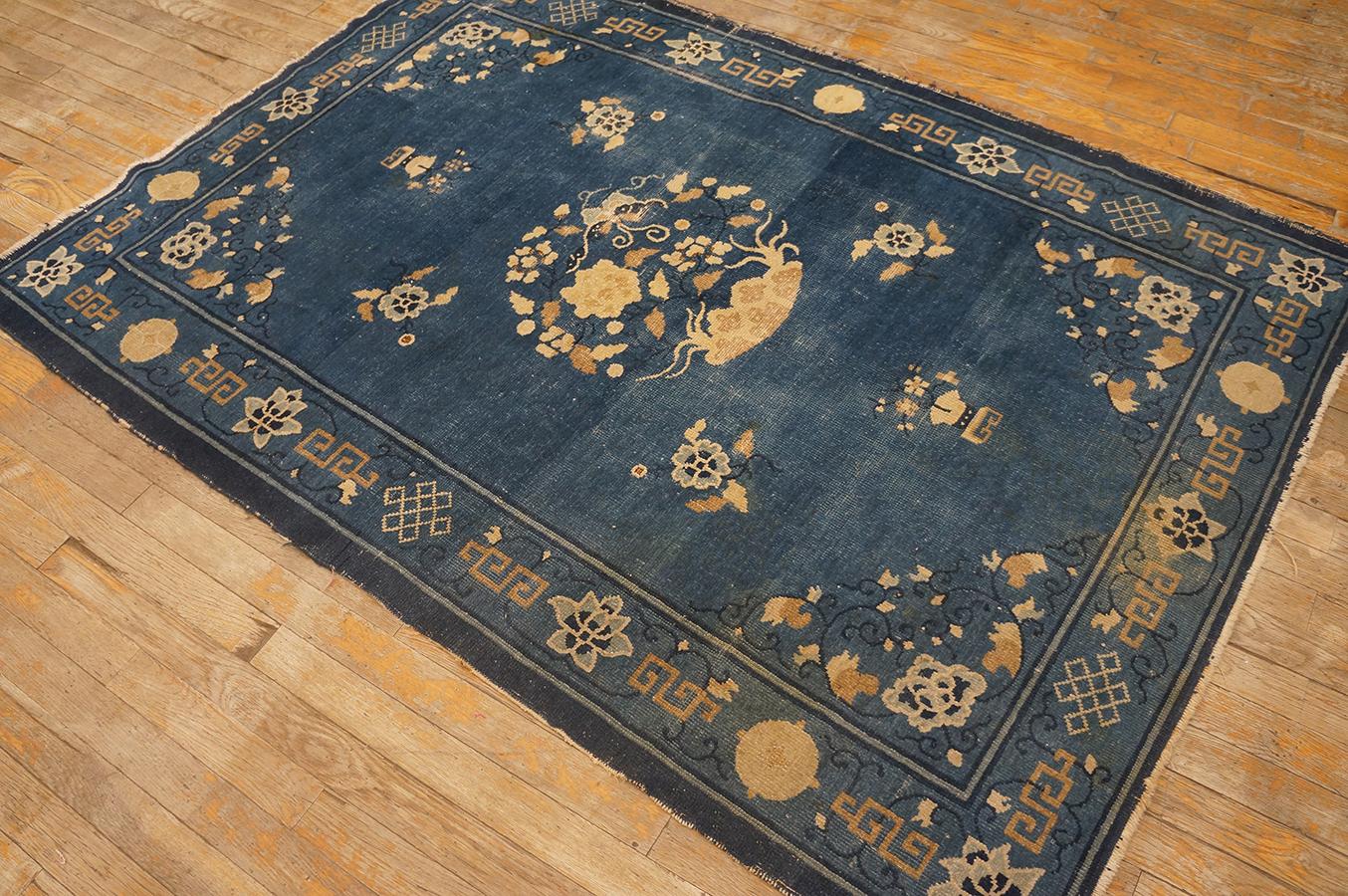 Alfombra china de Pekín de principios del siglo XX ( 4' x 5'10'' - 122 x 178 ) Anudado a mano en venta