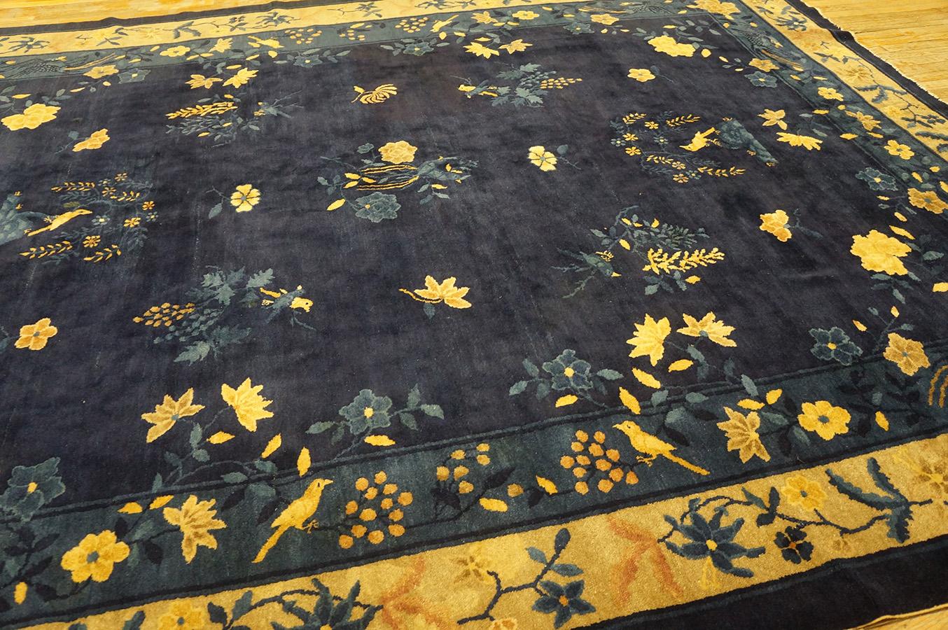 Laine Tapis chinois de Pékin du début du 20ème siècle ( 9' x 11'6'' - 275 x 350 ) en vente