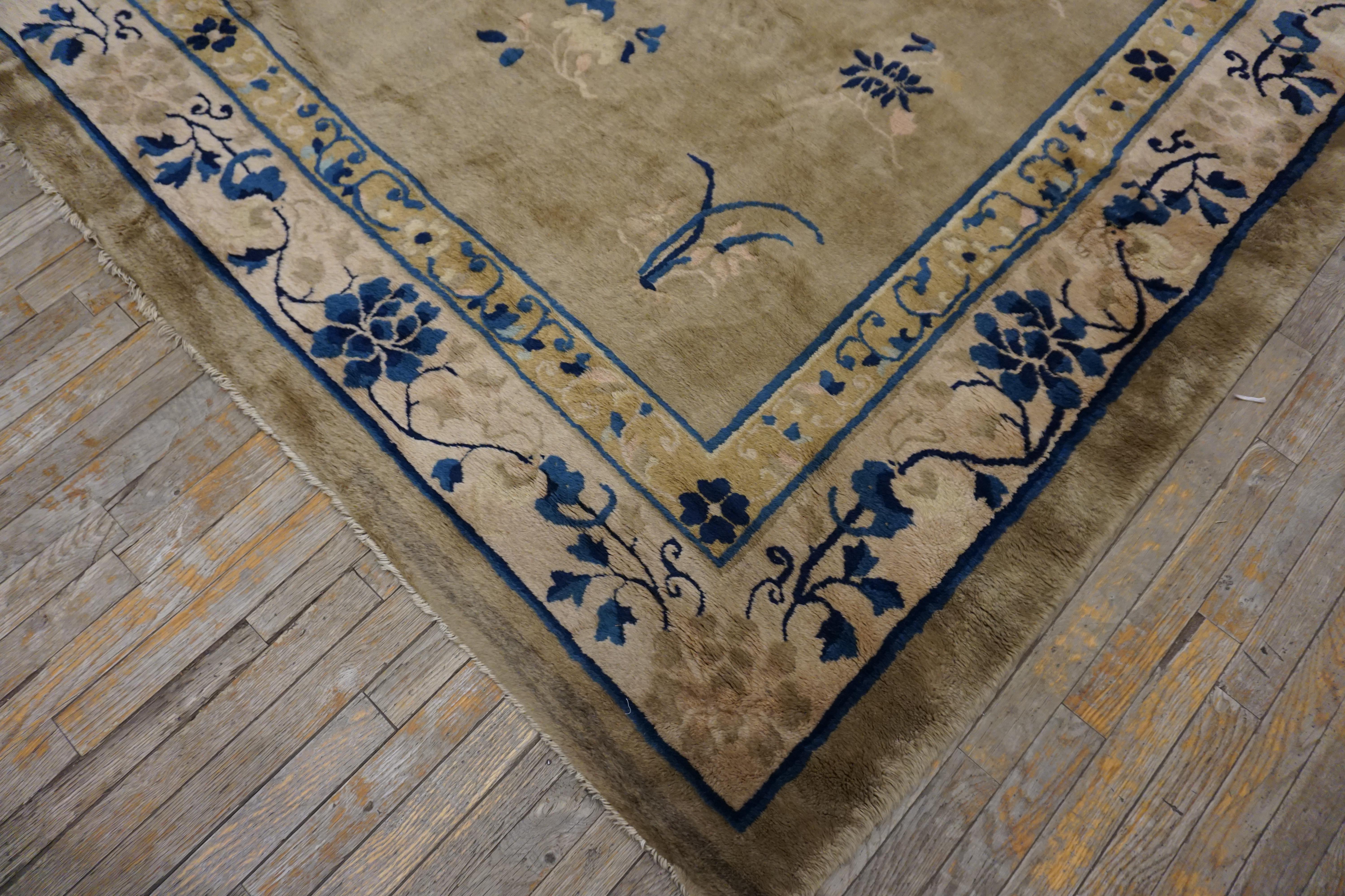 Early 20th Century Chinese Peking Carpet ( 9' x 11'7'' - 275 x 353 ) For Sale 2