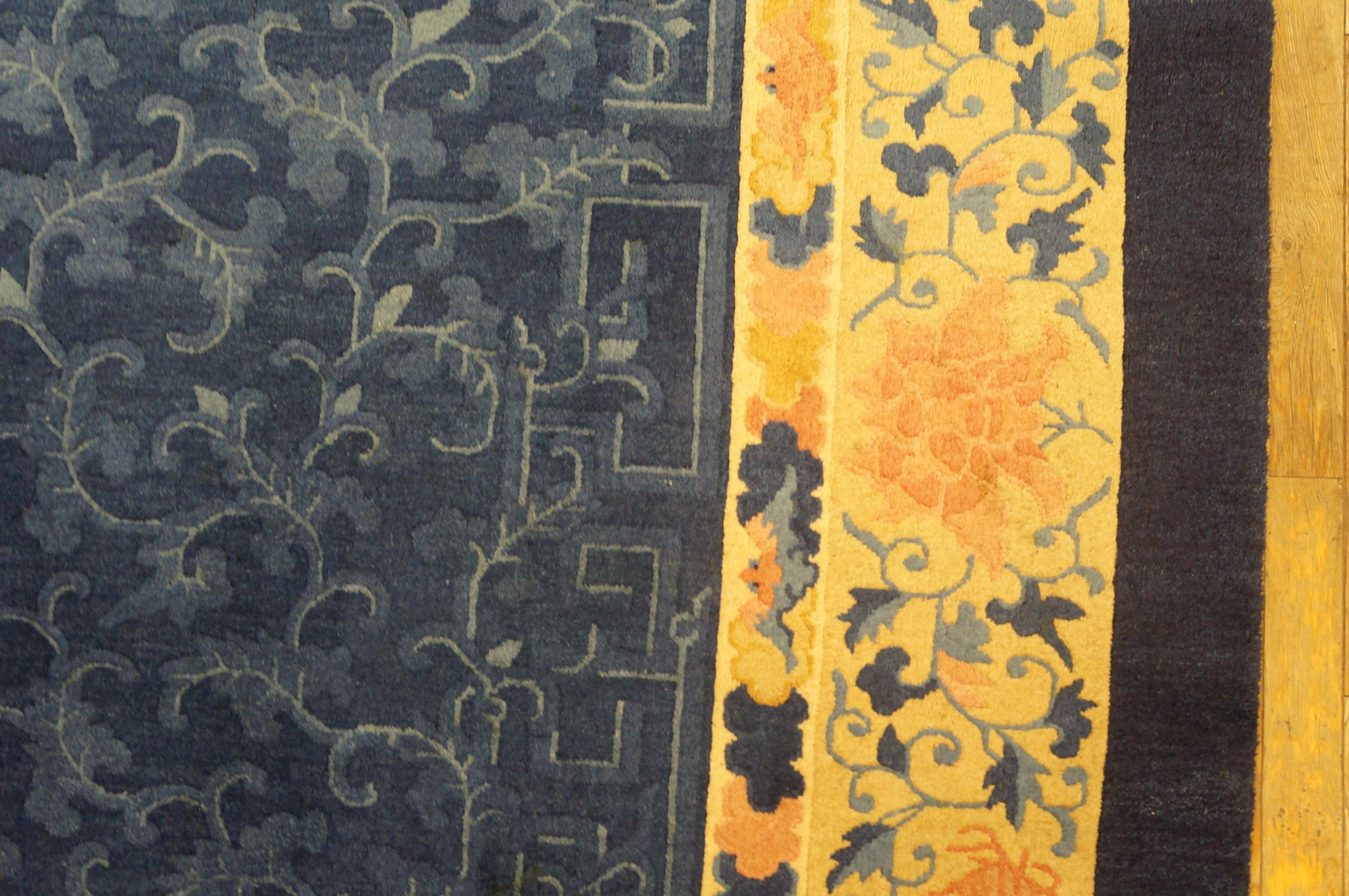 Chinesischer Peking-Teppich des frühen 20. Jahrhunderts ( 9' x 11'9