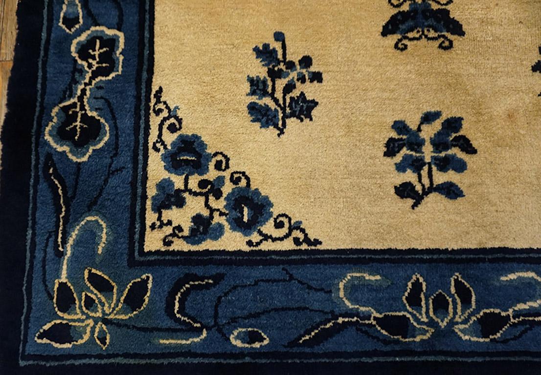 Chinesischer Peking-Teppich des frühen 20. Jahrhunderts (Frühes 20. Jahrhundert) im Angebot
