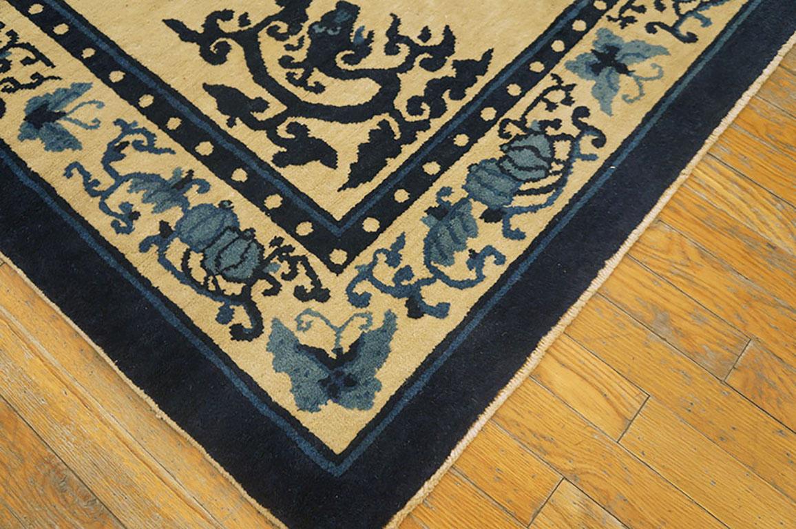 Hand-Knotted Early 20th Century Chinese Peking Dragon Carpet ( 4'2'' x 6'9''  - 127 x 206 ) For Sale
