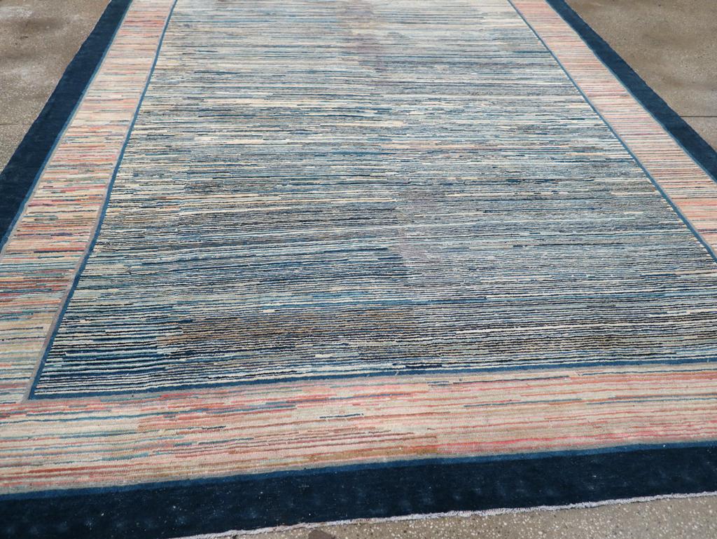 Alfombra china de tamaño habitación de Pekín de principios del siglo XX en Excelente estado para la venta en New York, NY