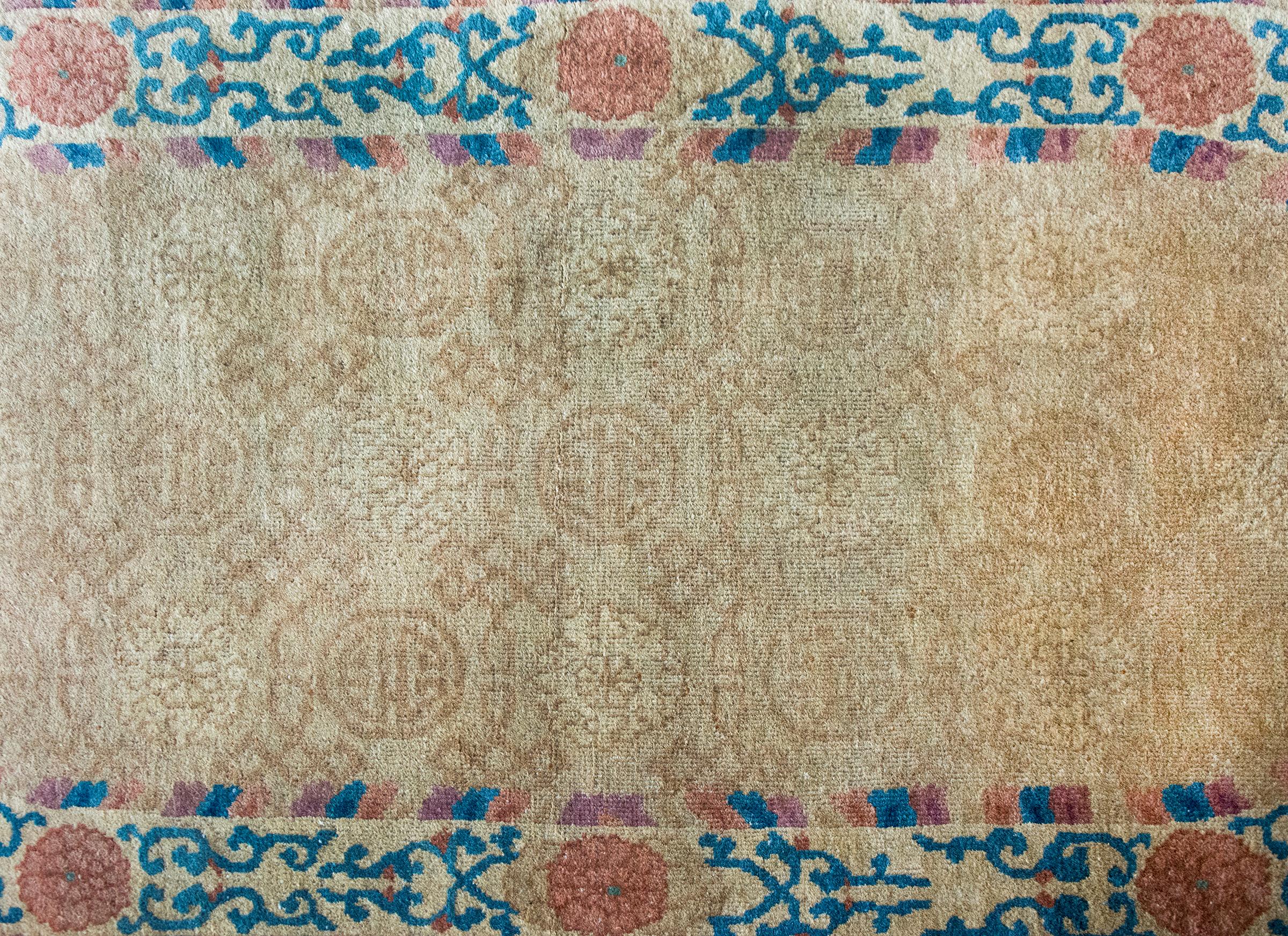 Early 20th Century Chinese Peking Rug For Sale 5