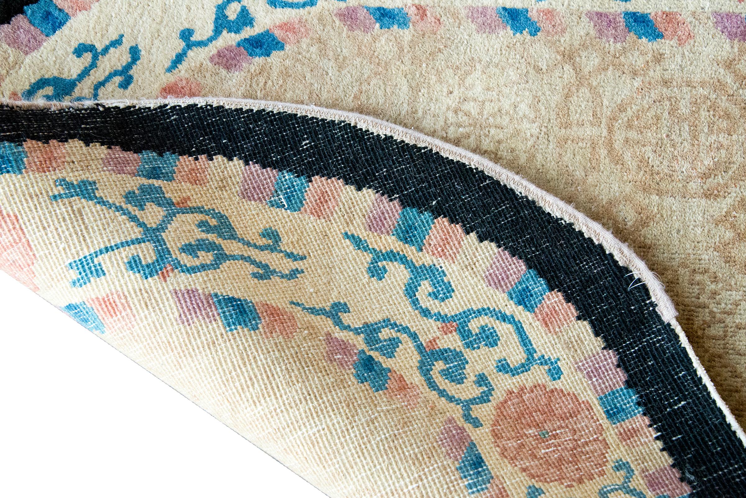 Early 20th Century Chinese Peking Rug For Sale 8