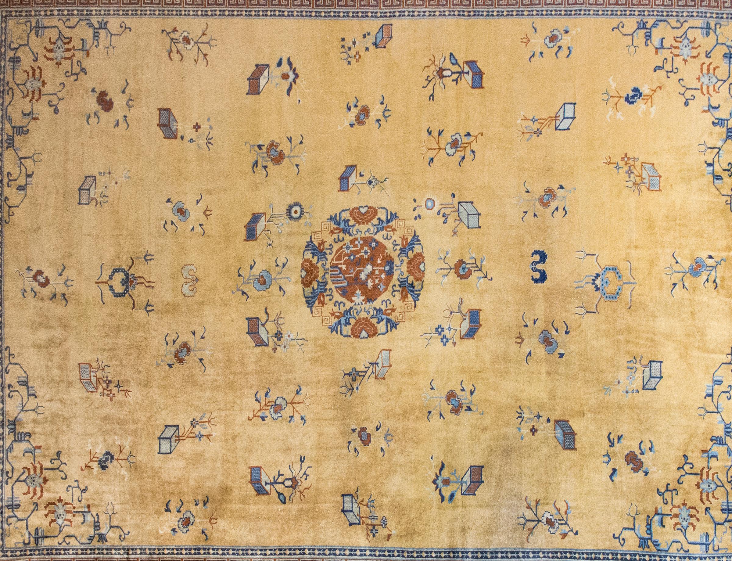 Hand-Knotted Early 20th Century Chinese Peking Rug For Sale